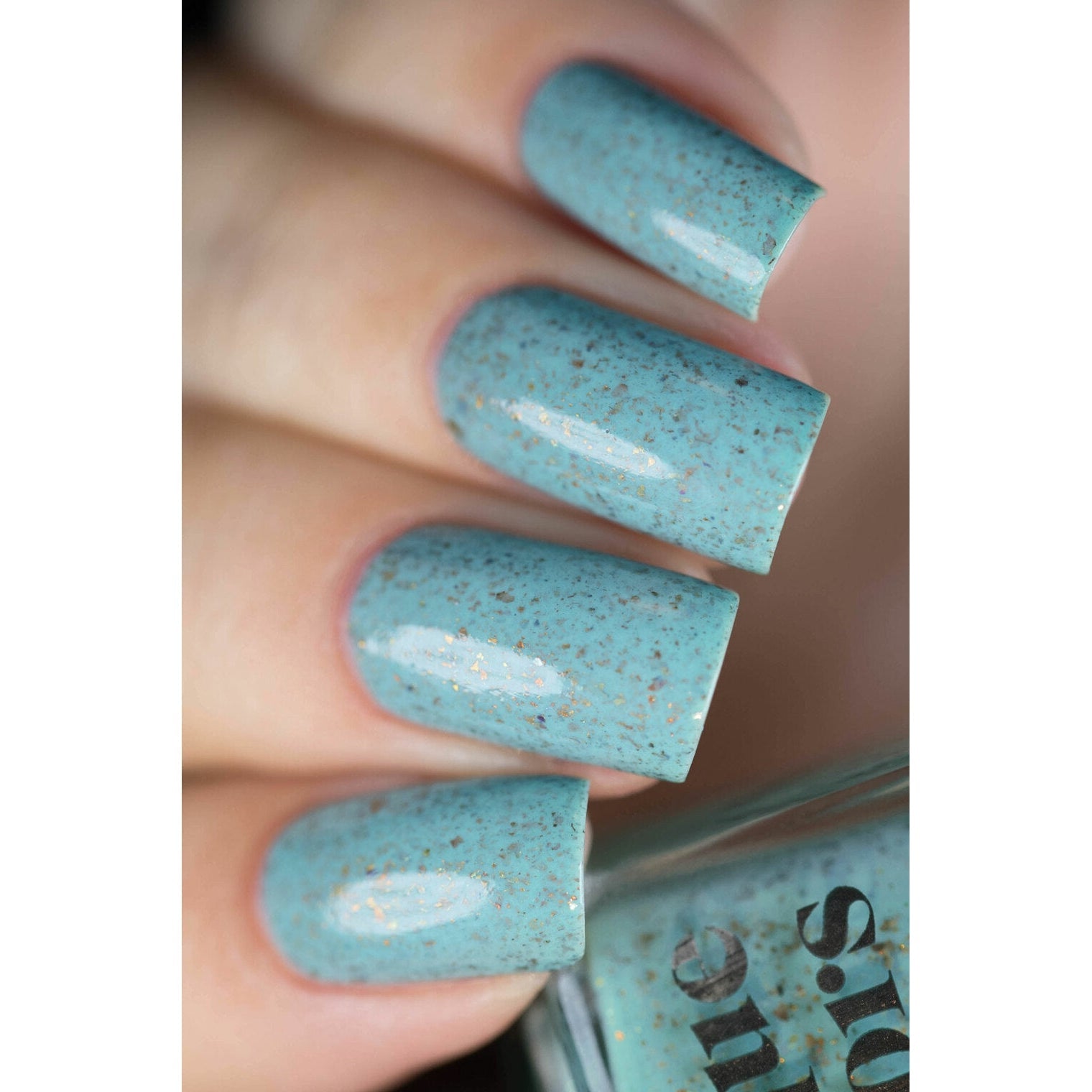 Cirque Colors Magic Turquoise Nail Polish - 0.37 oz Vegan & Cruelty-Free Nail Lacquer for Gel-Like Shine - Perfect for Manicures, Pedicures & Nail Art Designs