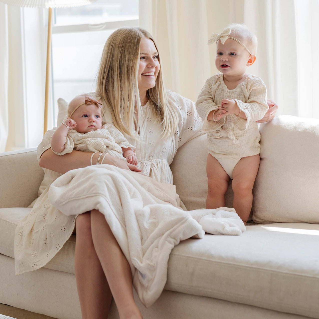 Lush Soft Organic Cotton Receiving Blankets for Babies - Newborn Swaddle Blankets for Nursing, Swaddling & Comfort - Perfect for Nursery, Baby Showers & Travel