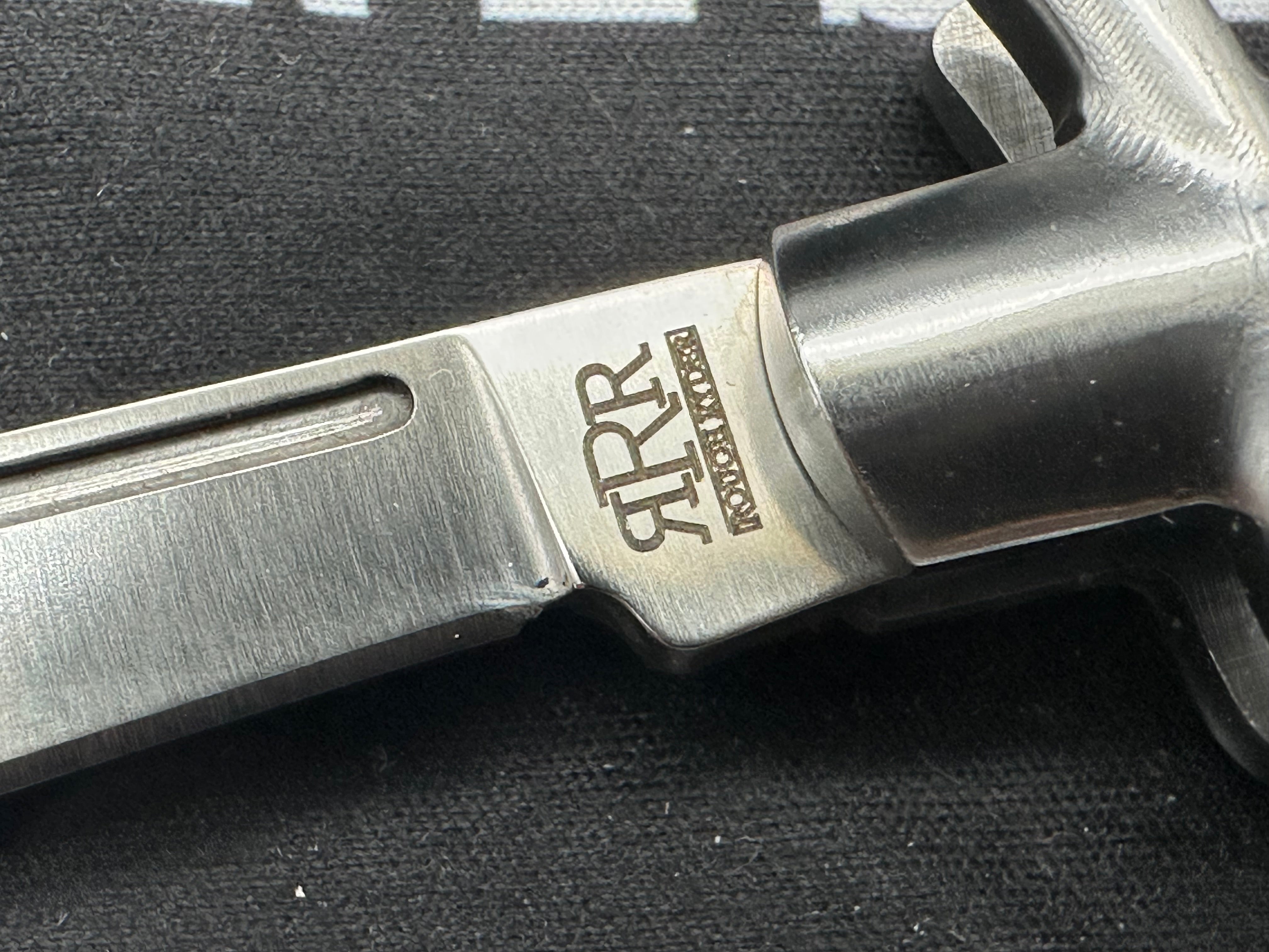 Rough Ryder Reserve Bowtie Fishtail Pocket Knife - Collectible Tin Case - Perfect for Camping, Hiking & Everyday Carry (EDC)