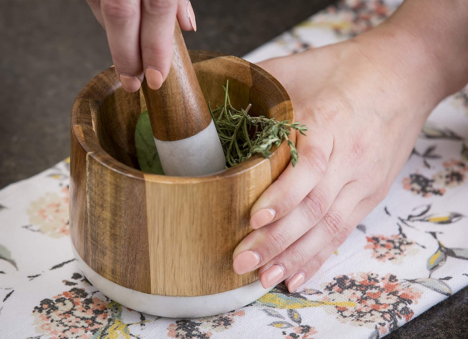 TableCraft Elements Collection Marble & Acacia Mortar and Pestle Set - Perfect for Grinding Spices, Herbs, and Making Fresh Guacamole in Your Kitchen