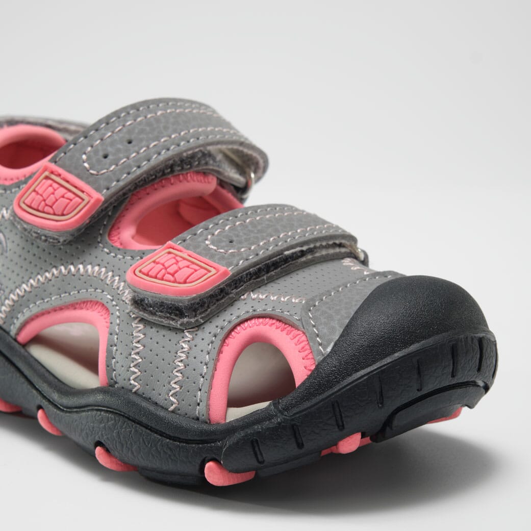 Seaturtle 2 Kids' Closed Toe Sandals - Waterproof & Comfortable Beach Shoes for Boys & Girls - Perfect for Swimming, Beach Trips & Outdoor Play