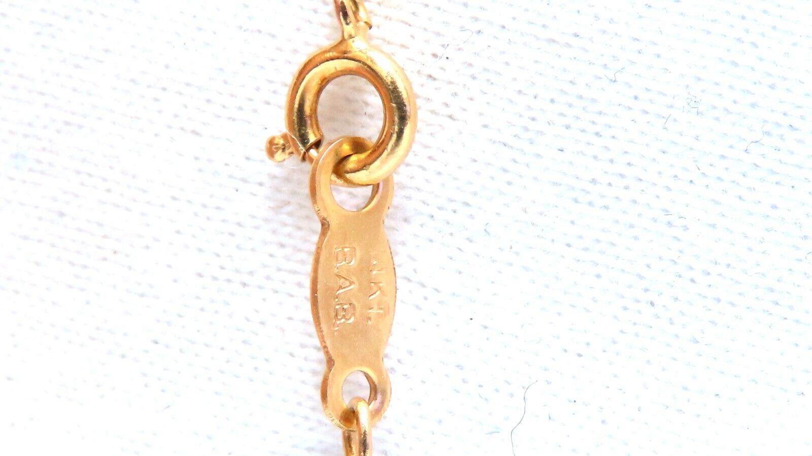3 Carat Pear Cut Cubic Zirconia Solitaire Necklace in 14K Gold - Perfect for Weddings, Anniversaries & Special Occasions