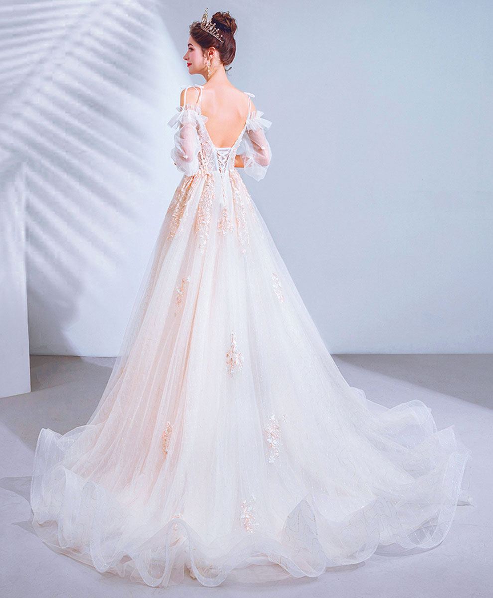 Elegant Light Pink Tulle Lace Long Prom Dress with Floral Embroidery - Formal Evening Gown for Homecoming, Quinceañera & Wedding - Perfect for Prom Night, Ball Gowns & Special Occasions