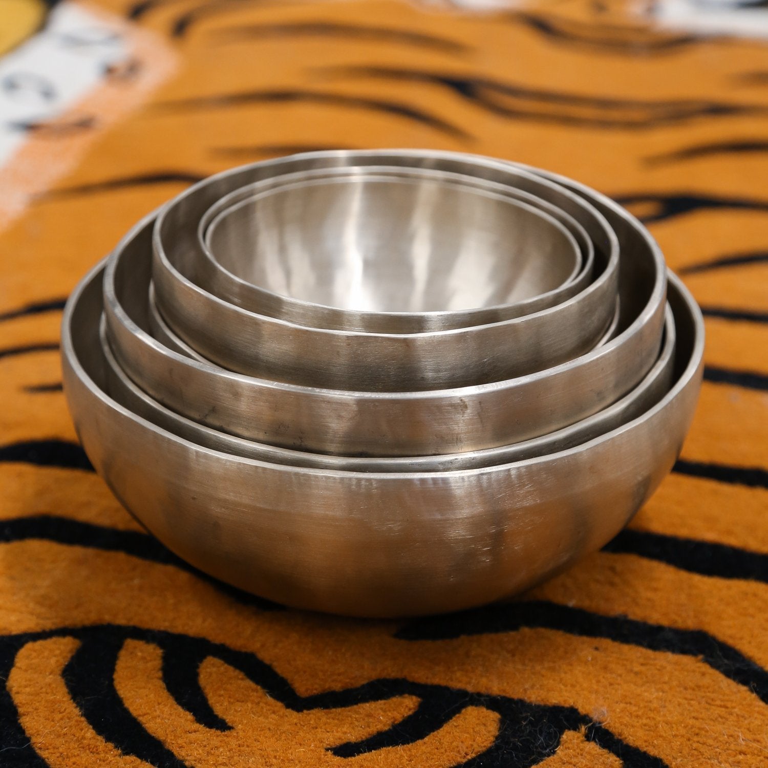 Handmade 7-Piece Singing Bowl Set for Meditation, Yoga & Relaxation - Perfect for Mindfulness, Sound Therapy & Home Decor