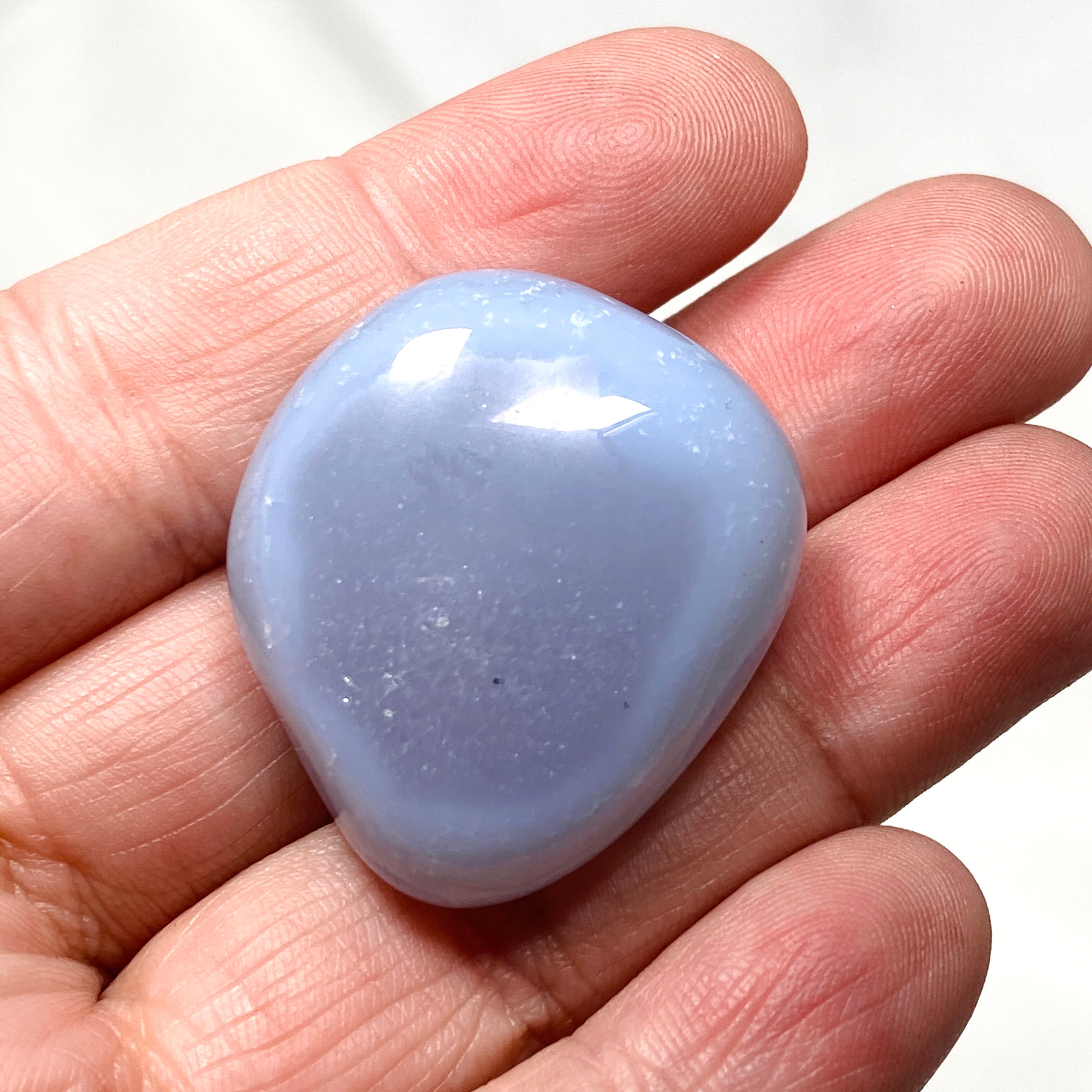 Natural Blue Chalcedony Tumbled Stones for Healing, Meditation & Jewelry Making - Perfect for Crystal Collections, Reiki Energy Work & Home Decor