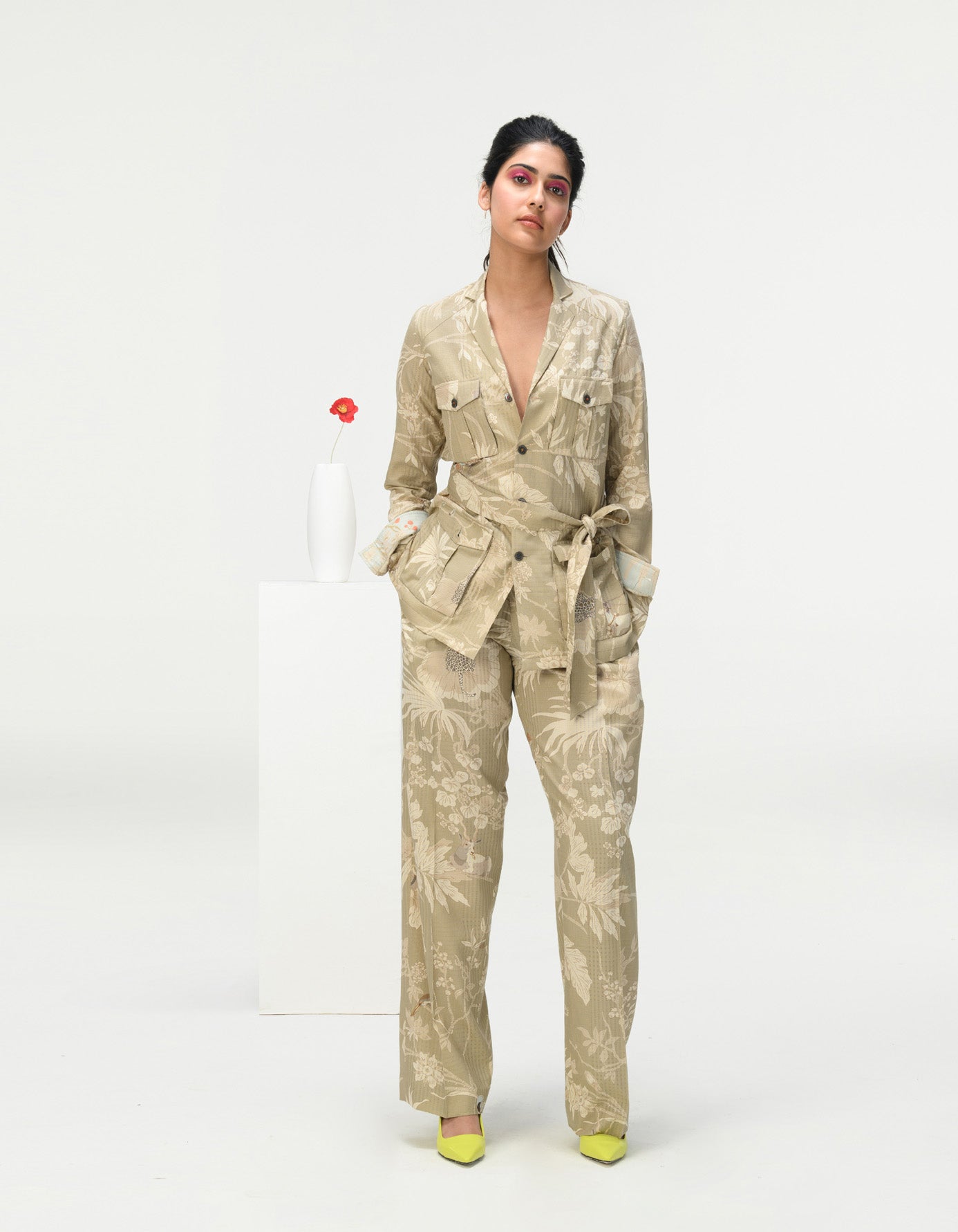 Single Pleated Trousers for Women - Cotton Silk Blend Checkered Pattern in Oyster Grey | Office Wear & Casual Chic Outfits