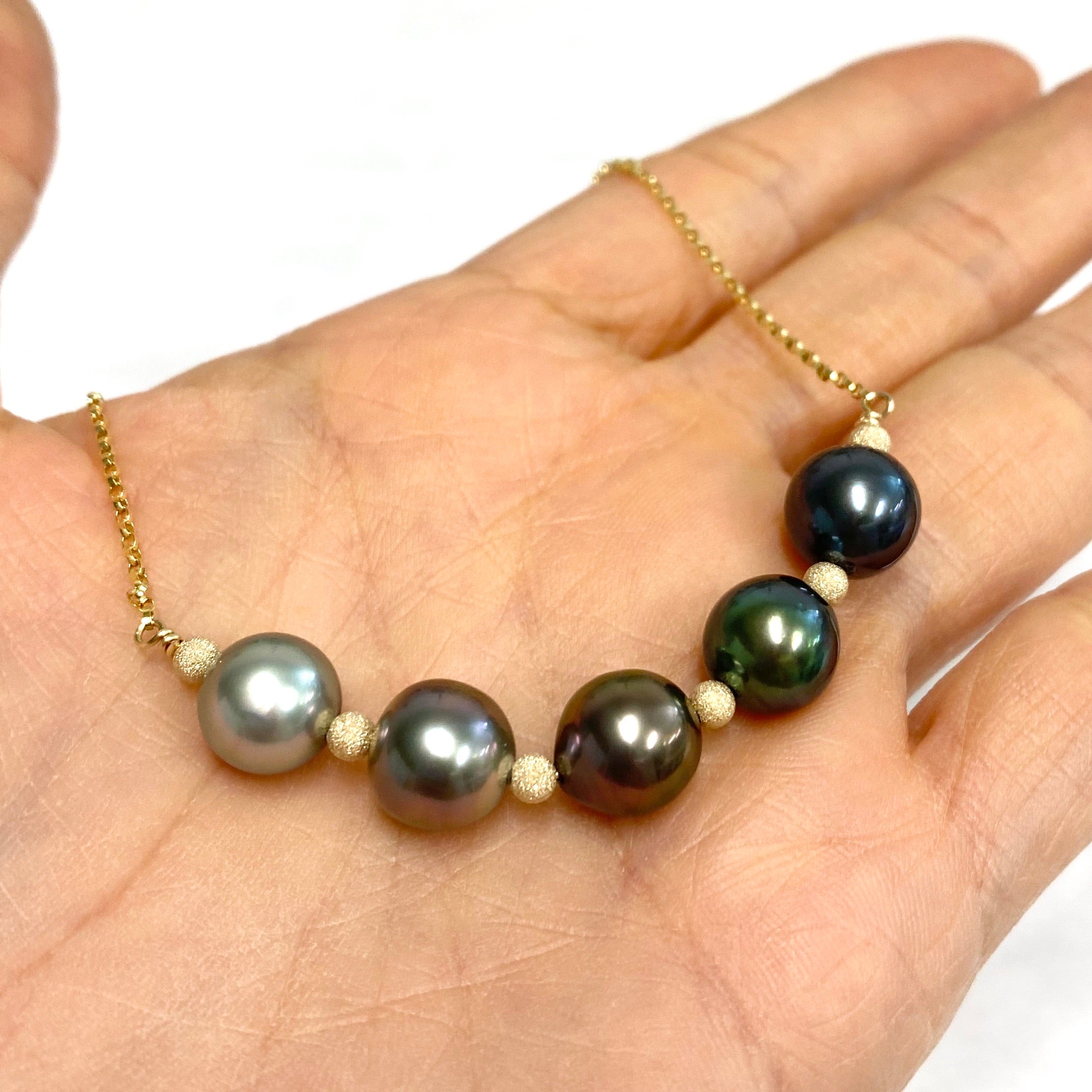 Exquisite Tahitian Pearl Bar Necklace with Blue Ombré - Elegant Jewelry for Women, Perfect for Weddings, Parties & Special Occasions
