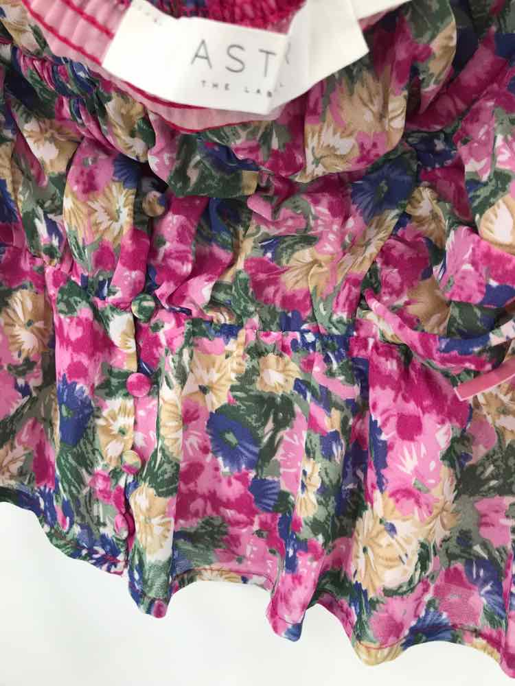 Pre-Owned ASTR Pink Blouse Size Medium - Perfect for Casual Outings, Office Wear & Special Occasions