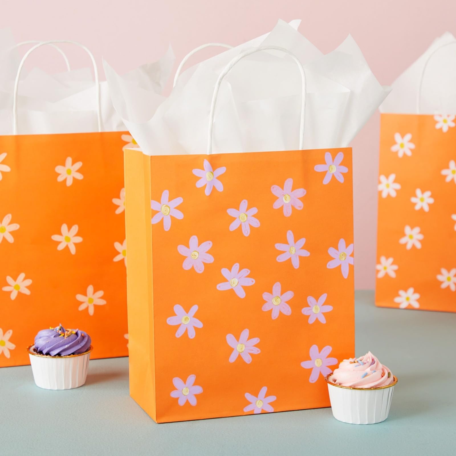 BLUE PANDA 25-Pack Orange Gift Bags with Handles - Medium Size 8x3.9x10 Inch Kraft Paper Bags for Birthday Party Favors, Wedding Favors, Retail Packaging & Holiday Gifts - Perfect for Candy, Small Toys & Party Supplies