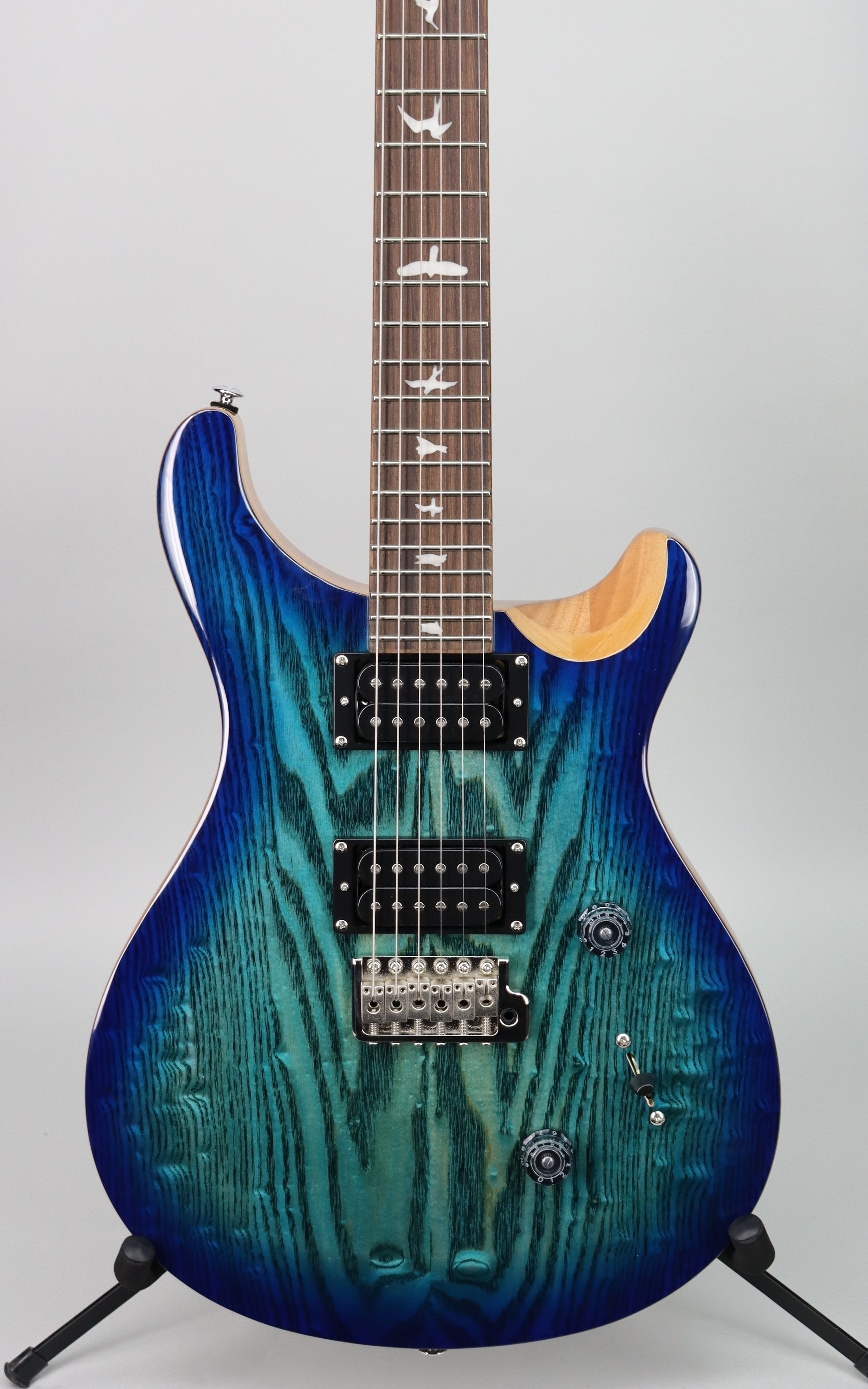 Paul Reed Smith SE Custom 24 Limited Edition Electric Guitar - Swamp Ash Burl Top in Lake Blue Finish | Professional Grade for Stage & Studio Performances