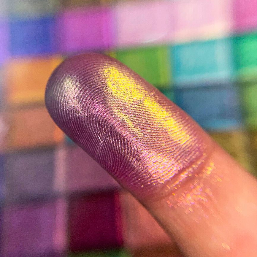 Pearlescent Multichrome Pigment for Makeup & Nail Art - Shimmering Cosmetic Glitter Powder for Eyeshadow, Highlighter & DIY Crafts | Palace Beauty