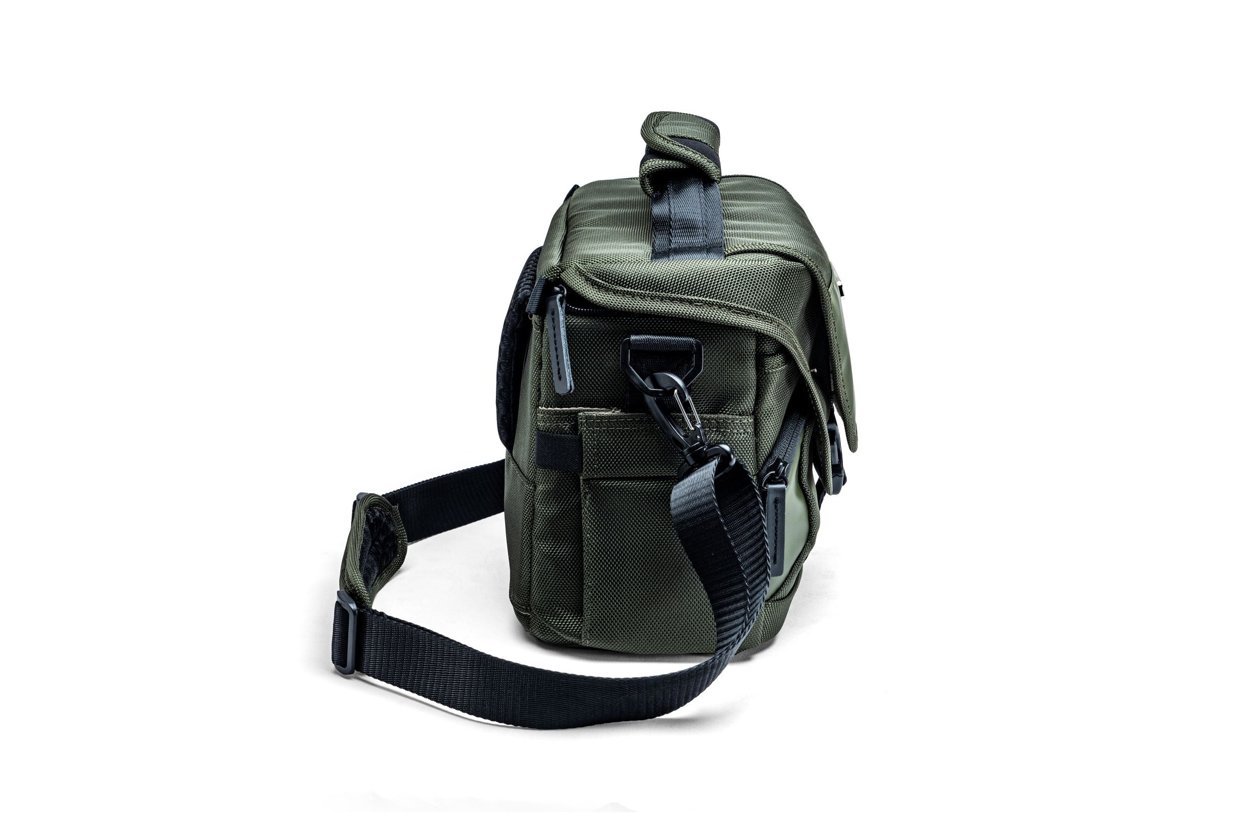 VEO SELECT 22S GR Shoulder Bag for Women - Lightweight Crossbody Purse, Waterproof Travel Handbag with Adjustable Strap - Perfect for Work, Gym & Daily Use (Green)