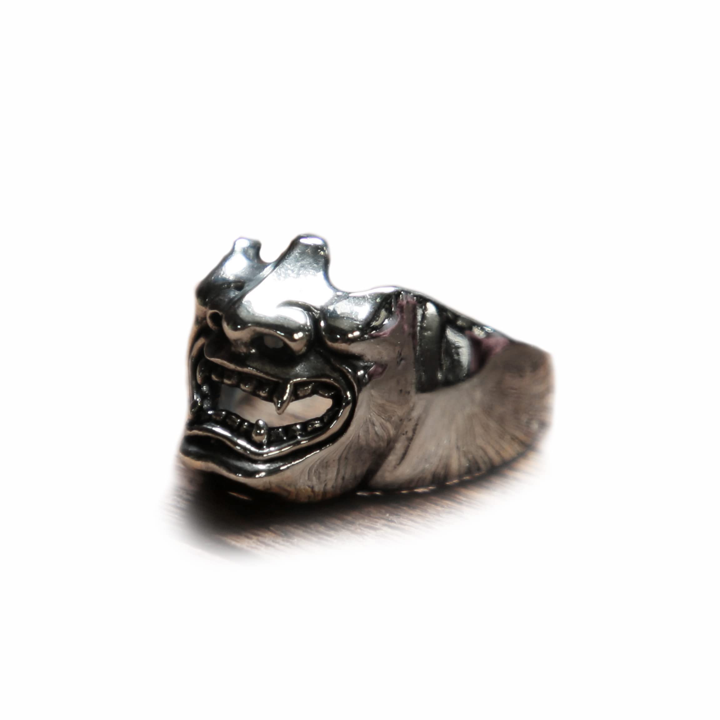 Samurai Skull Ring for Men - 925 Sterling Silver Japanese Warrior Gothic Biker Jewelry - Perfect for Halloween, Cosplay, and Gothic Fashion Accessories
