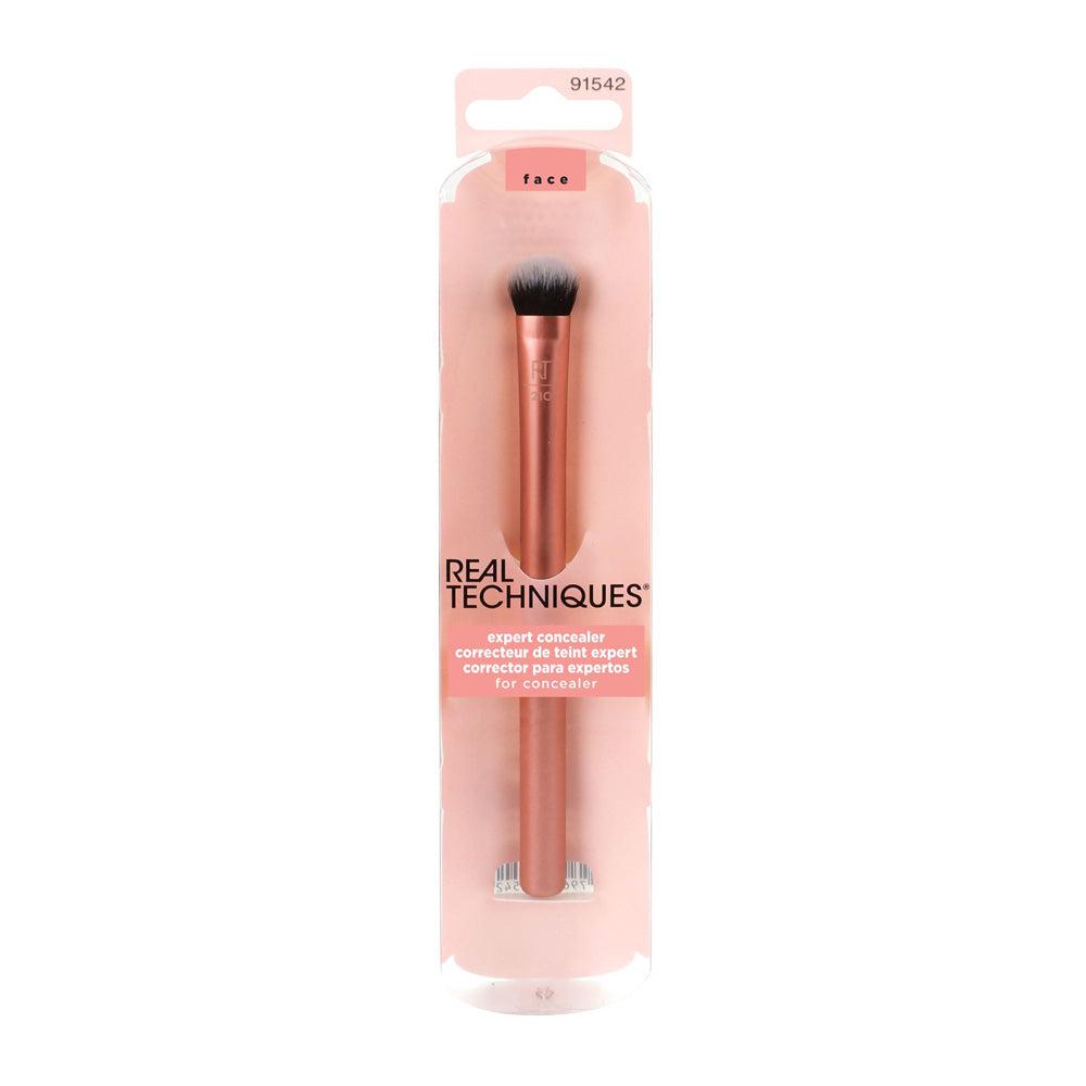 Real Techniques Expert Concealer Brush - Professional Makeup Brush for Flawless Coverage - Perfect for Under Eyes, Blemishes & Contouring