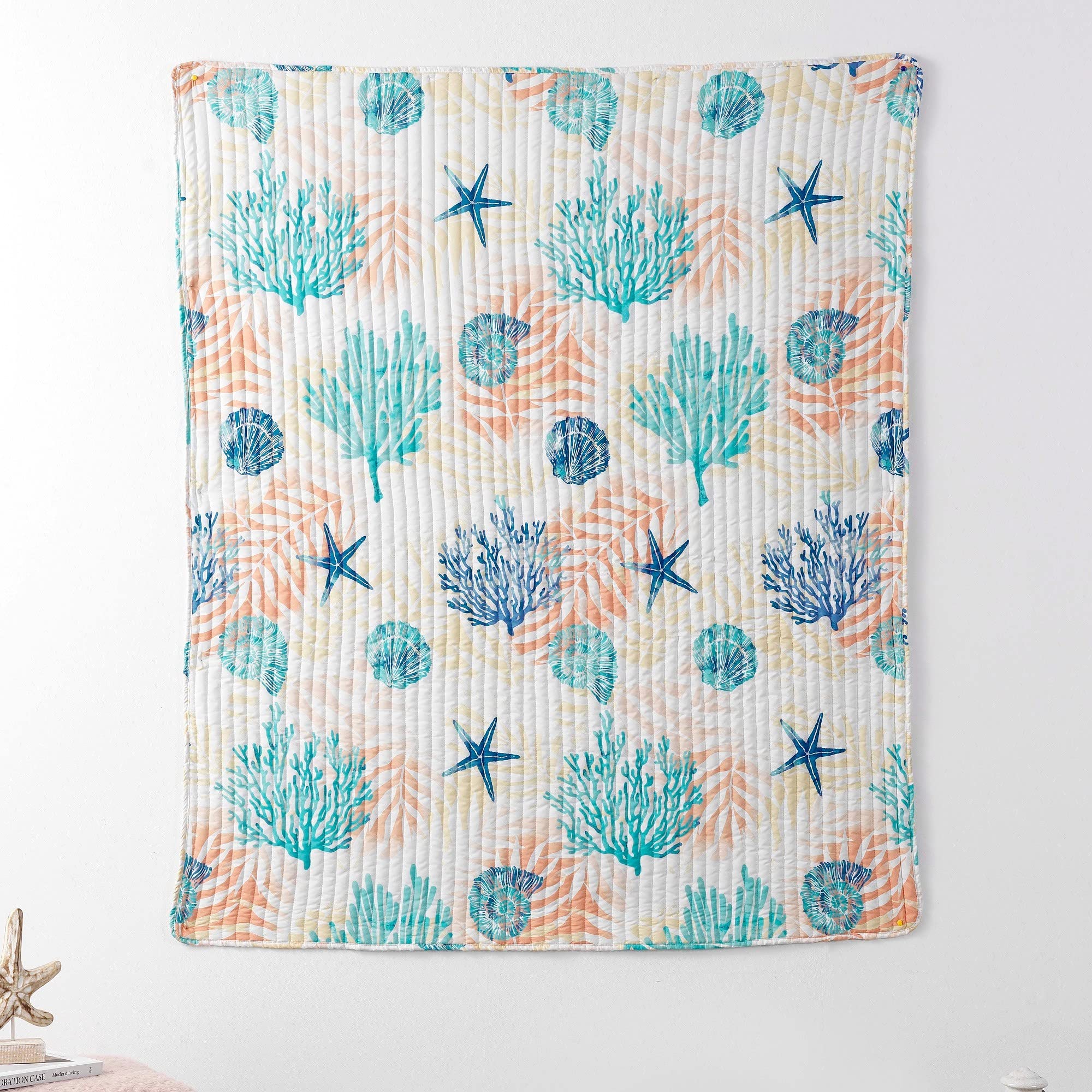 Greenland Home Montego Reversible Throw Blanket - Soft Aqua Blue Cozy Blanket for Couch, Bed & Travel - Lightweight & Warm for All Seasons