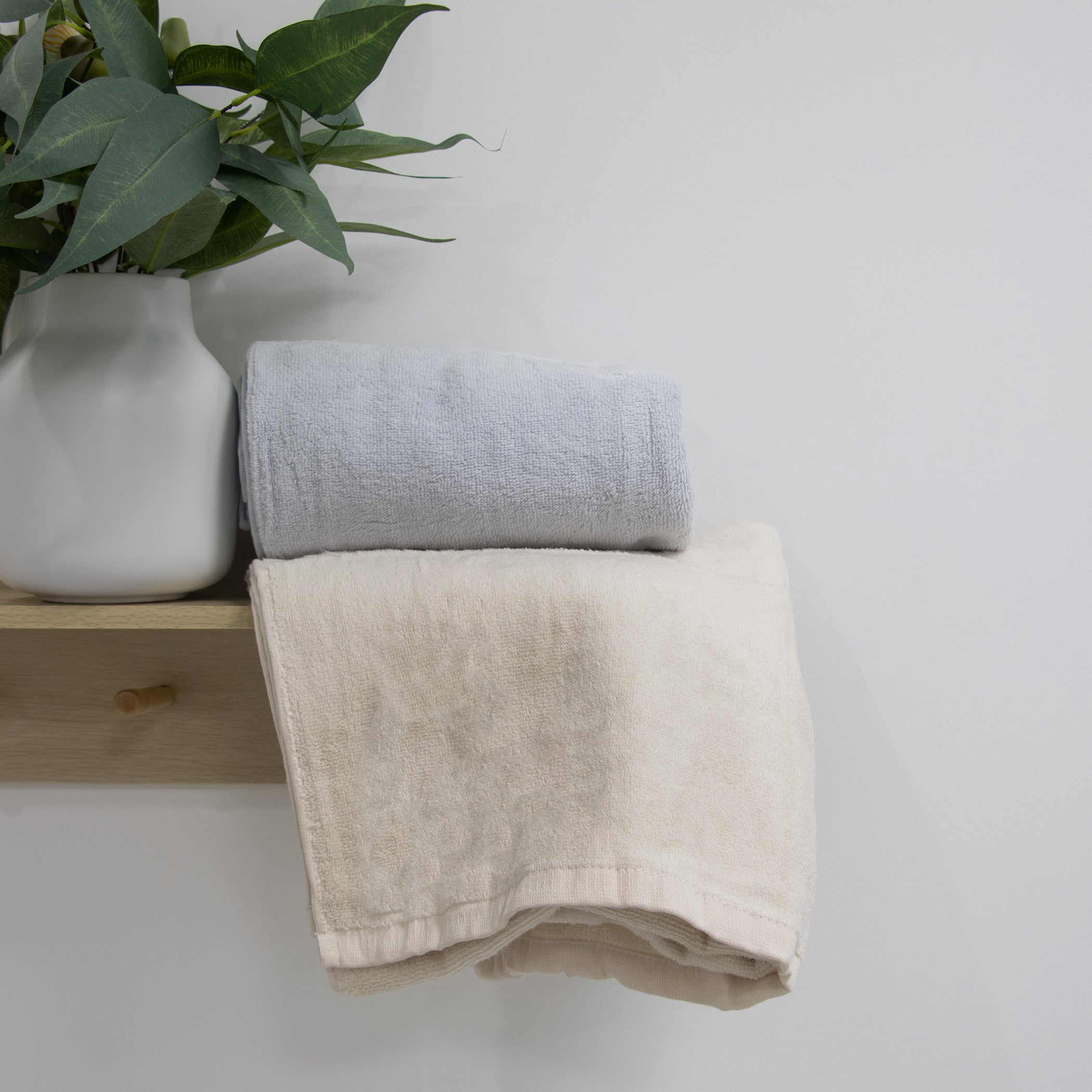 Premium Nordic 2-Pack Bath Towels - Soft & Absorbent Grey & Sand Set for Spa, Beach & Luxury Bathroom Decor