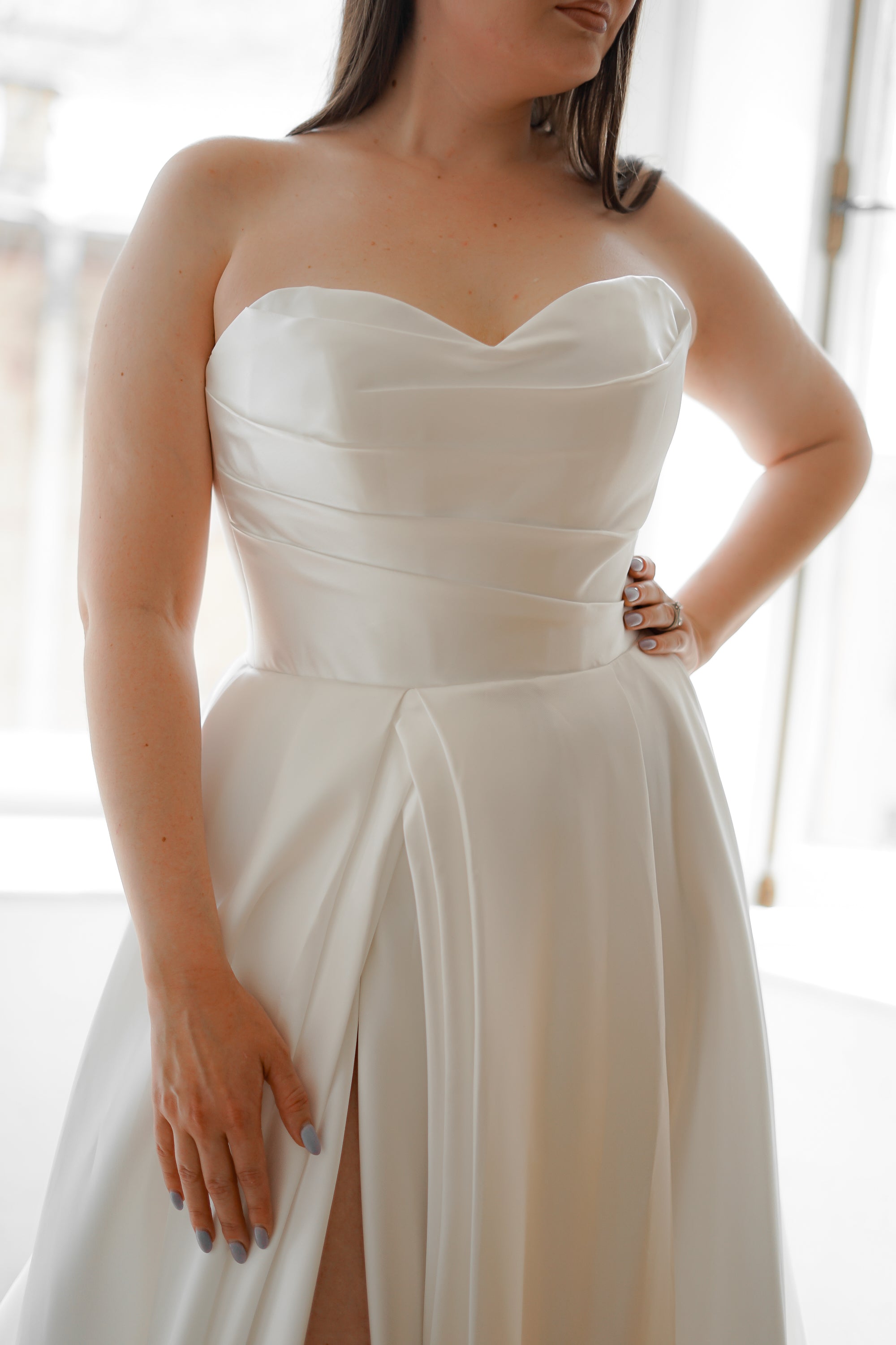Elegant Plus Size Mikado Wedding Dress Chloe – Perfect for Bridal Gowns, Formal Occasions & Special Events