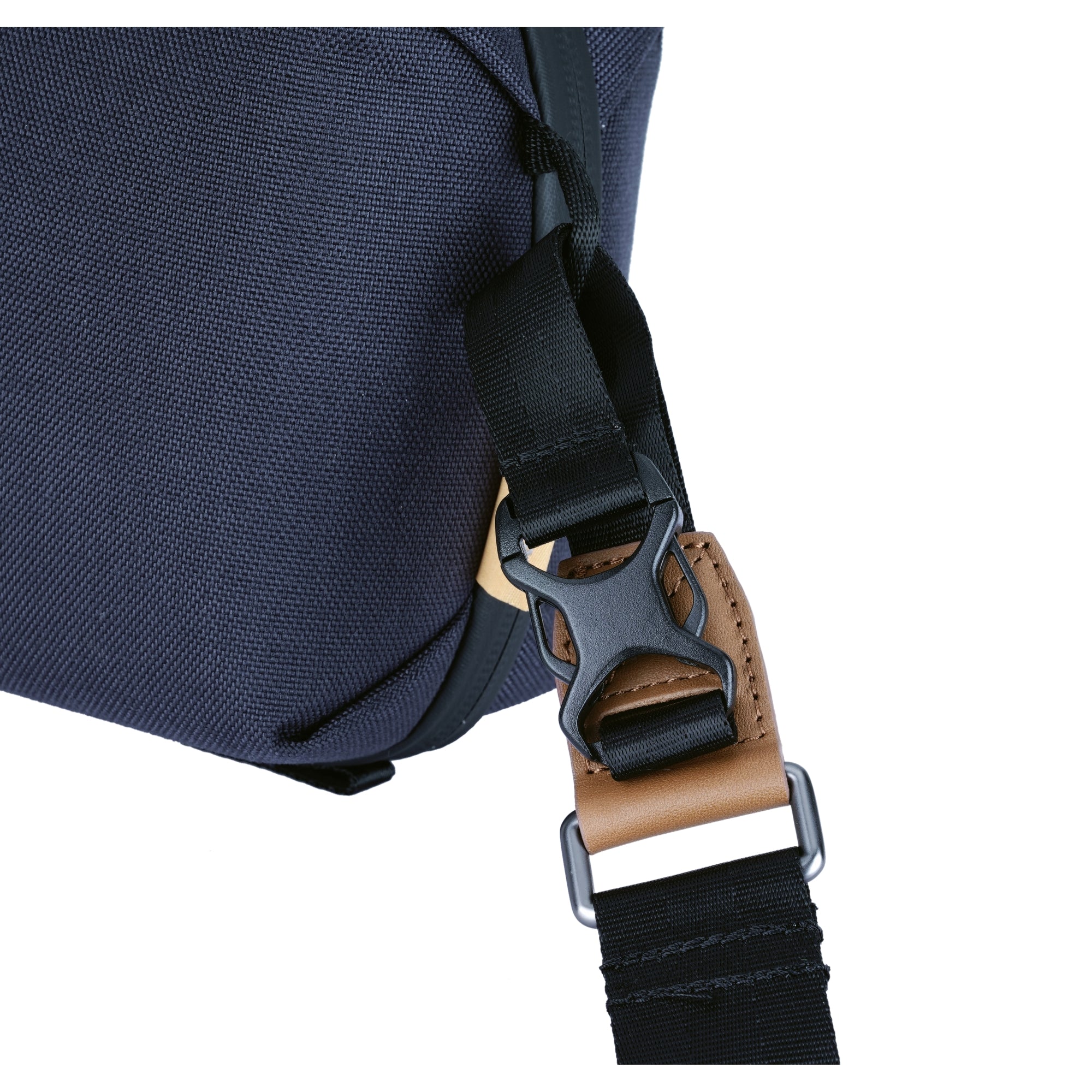 VEO City TP33 NV Tech Bag - Waterproof Laptop Backpack for Men & Women, Durable Travel Business Bag with USB Charging Port, Navy Blue - Perfect for Work, School, and Commuting