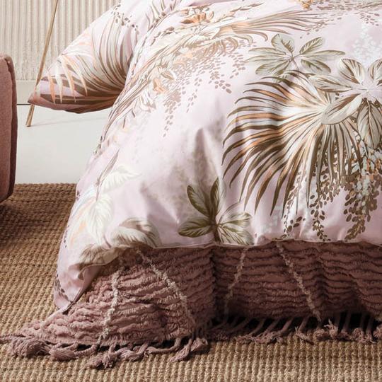 Linen House Harlow Pink Quilt Cover Set - Soft & Luxurious Queen Size Bedding Set for Cozy Bedroom Decor | Perfect for Master Bedroom, Guest Room & Dorm