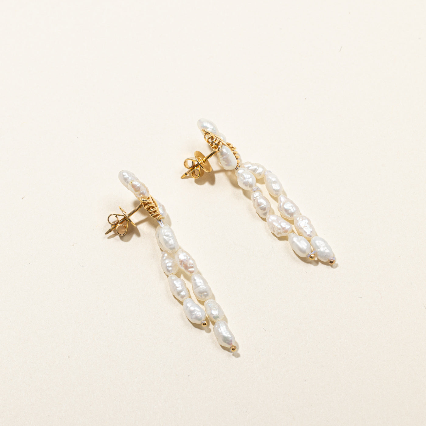 Exquisite Baroque Pearl Drop Earrings for Women - Vintage Style Handmade Jewelry - Perfect for Weddings, Parties & Special Occasions
