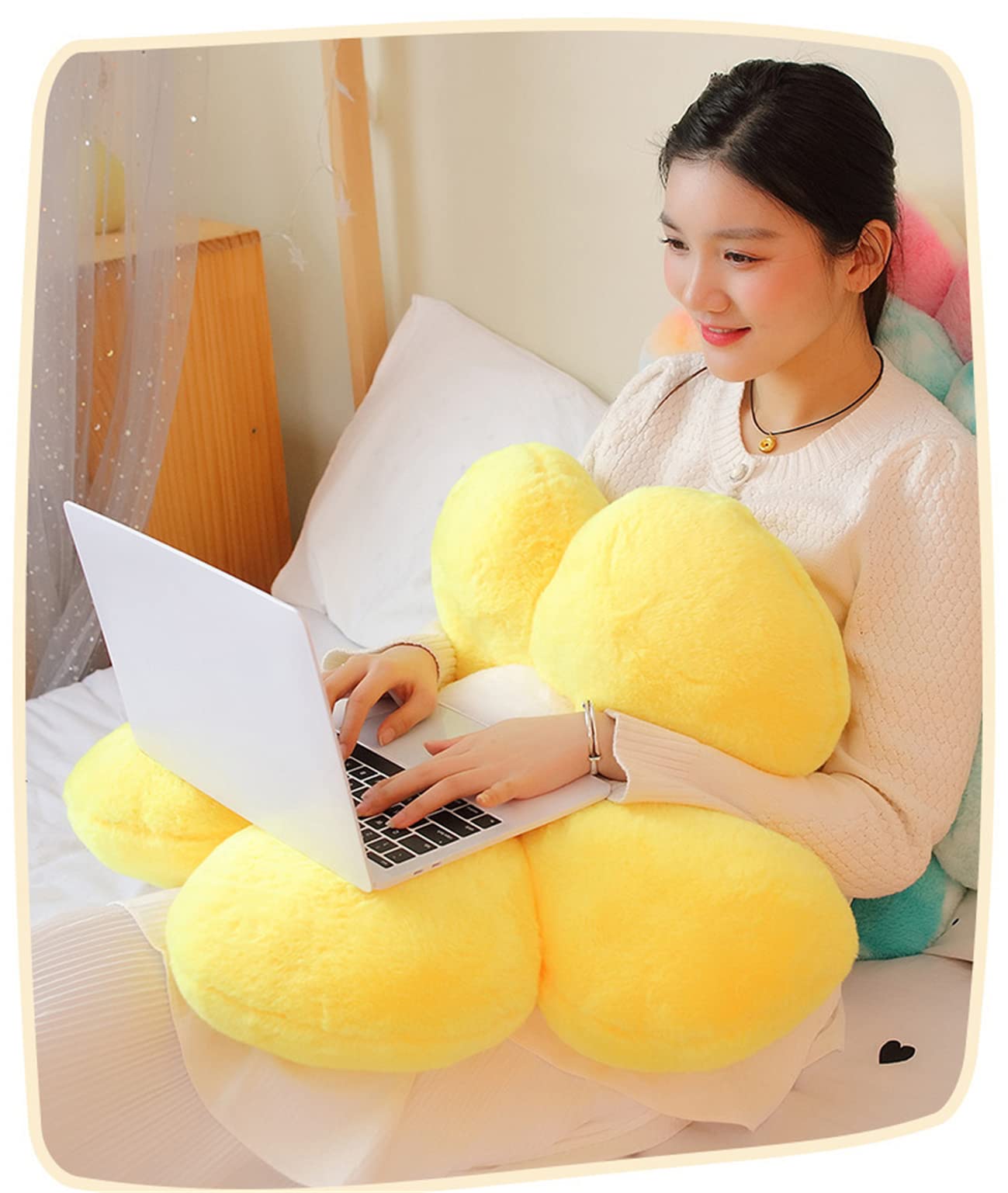 Plush Flower Cushion - 30x30cm Velvet Pillow for Sofa & Floor Decor - Orange
