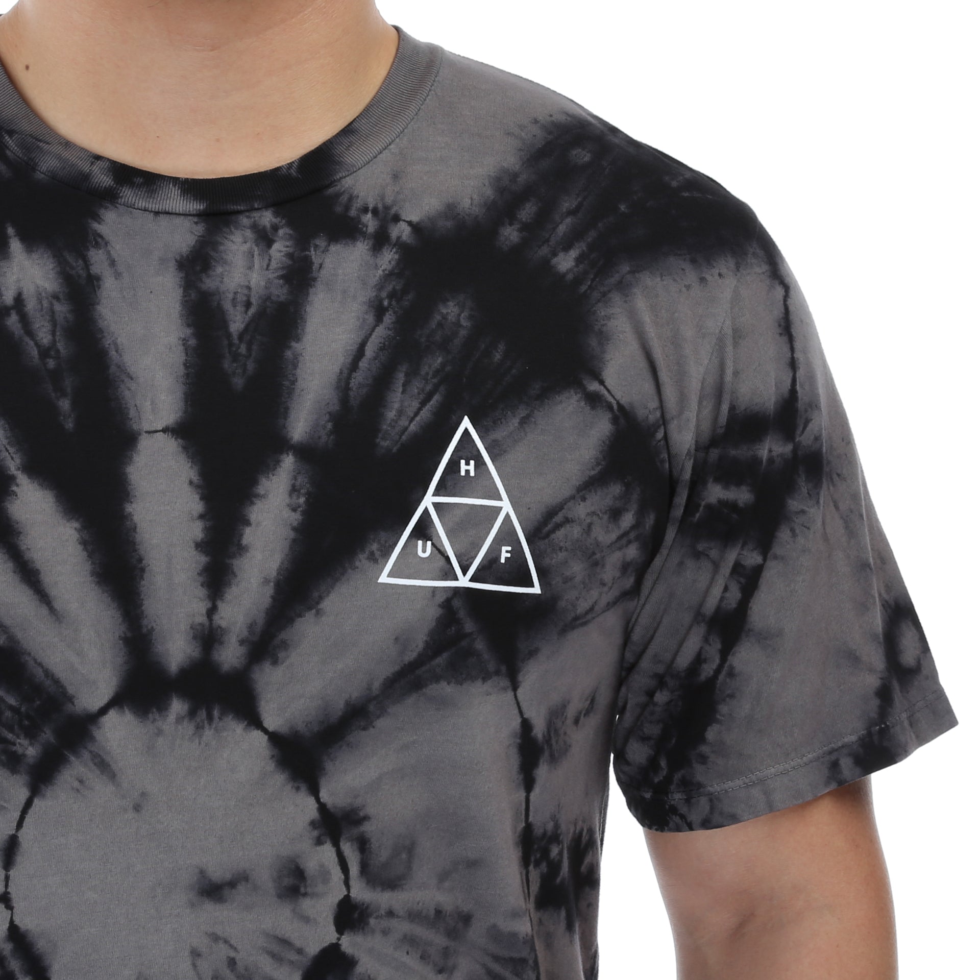 Huf Washed Triple Triangle Tee - Black | Vintage Graphic T-Shirt for Men & Women | Perfect for Streetwear, Casual Outfits & Skateboarding