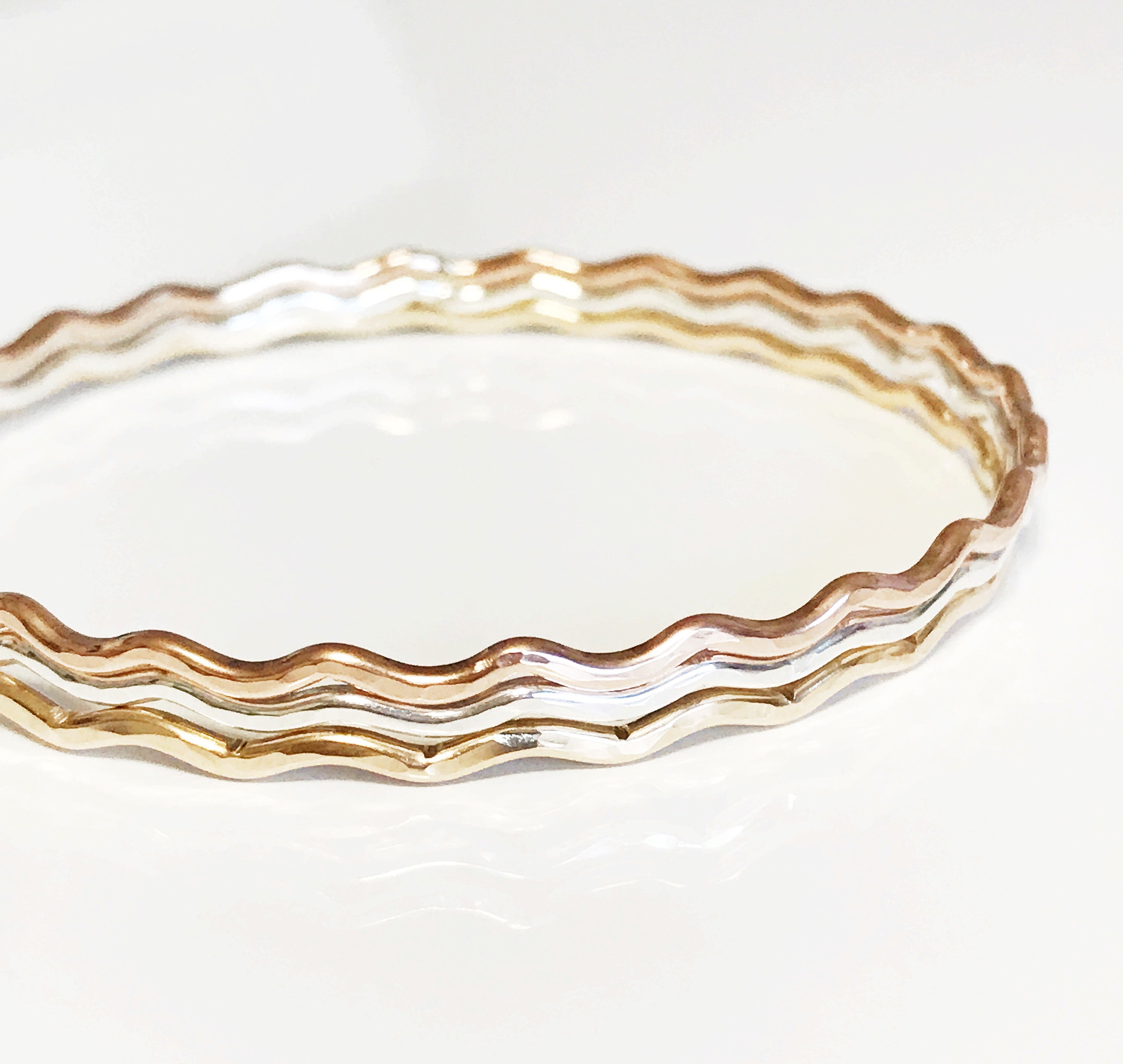 UNAHI Mixed Metal Bangles Set (B334) - Stylish Stackable Bracelets for Women, Perfect for Casual Wear, Parties & Gifts