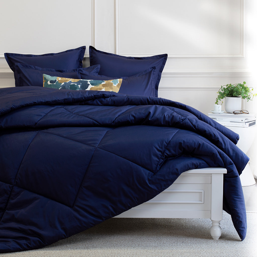 Premium Navy Blue Comforter Set - Soft & Breathable Bedding for All Seasons - Perfect for Master Bedroom, Guest Room, or Dorm