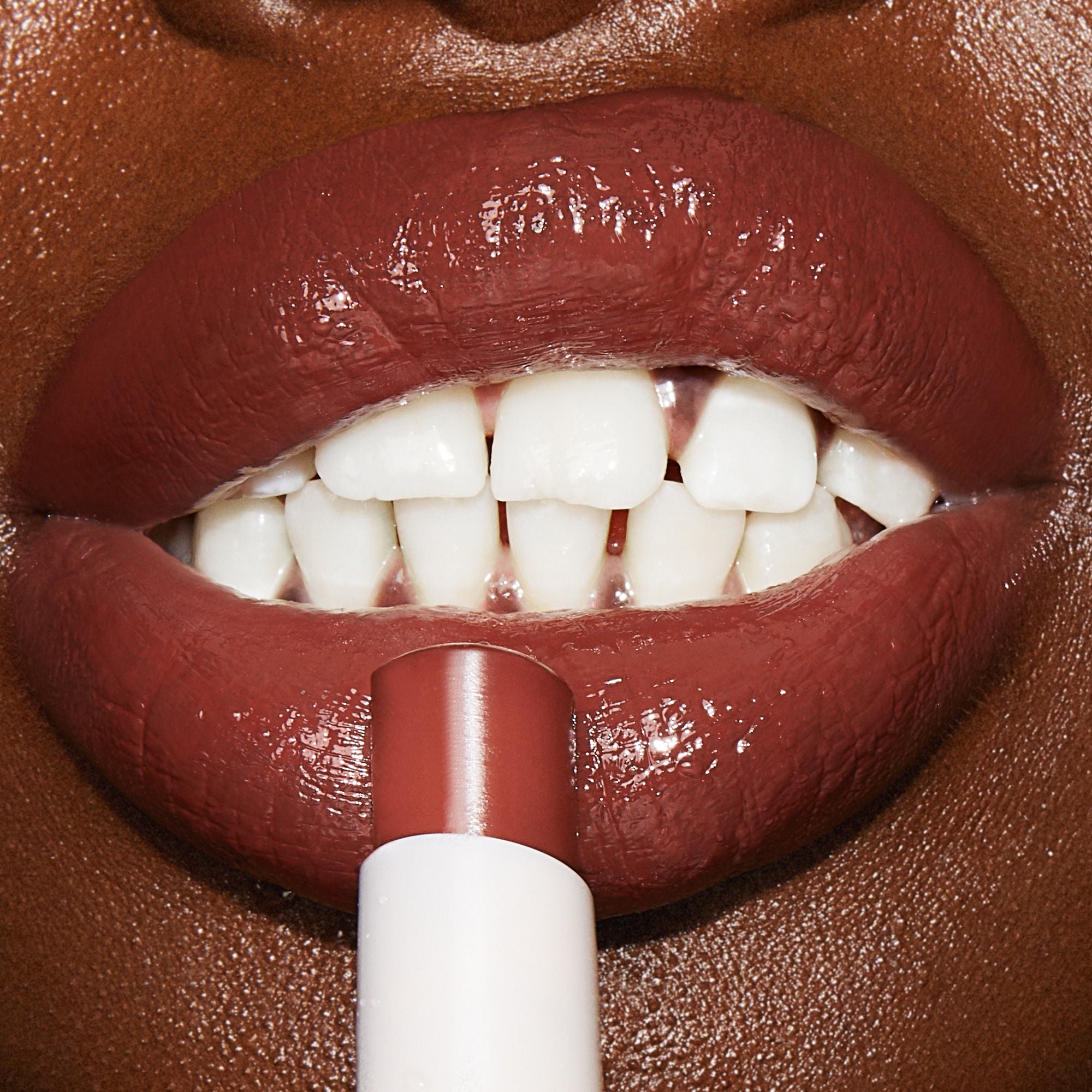 Hyaluronic Happikiss Lip Plumper - Hydrating Lip Gloss with Hyaluronic Acid for Fuller Lips | Perfect for Daily Use, Special Occasions, and Makeup Looks