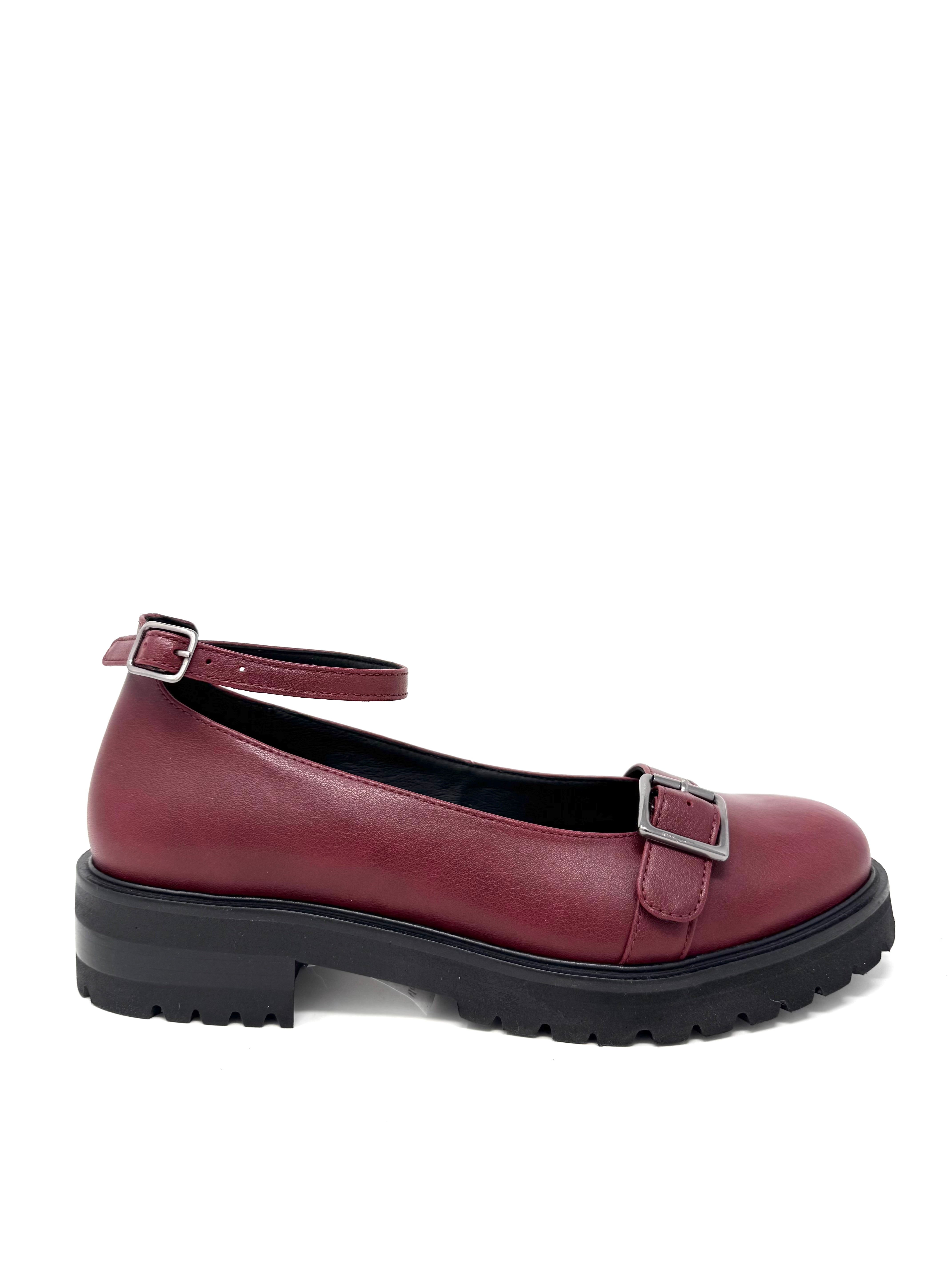 Novacas Lexie Mary Jane Shoes in Bordeaux - Stylish & Comfortable Women's Flats for Work, Casual Outfits & Everyday Wear