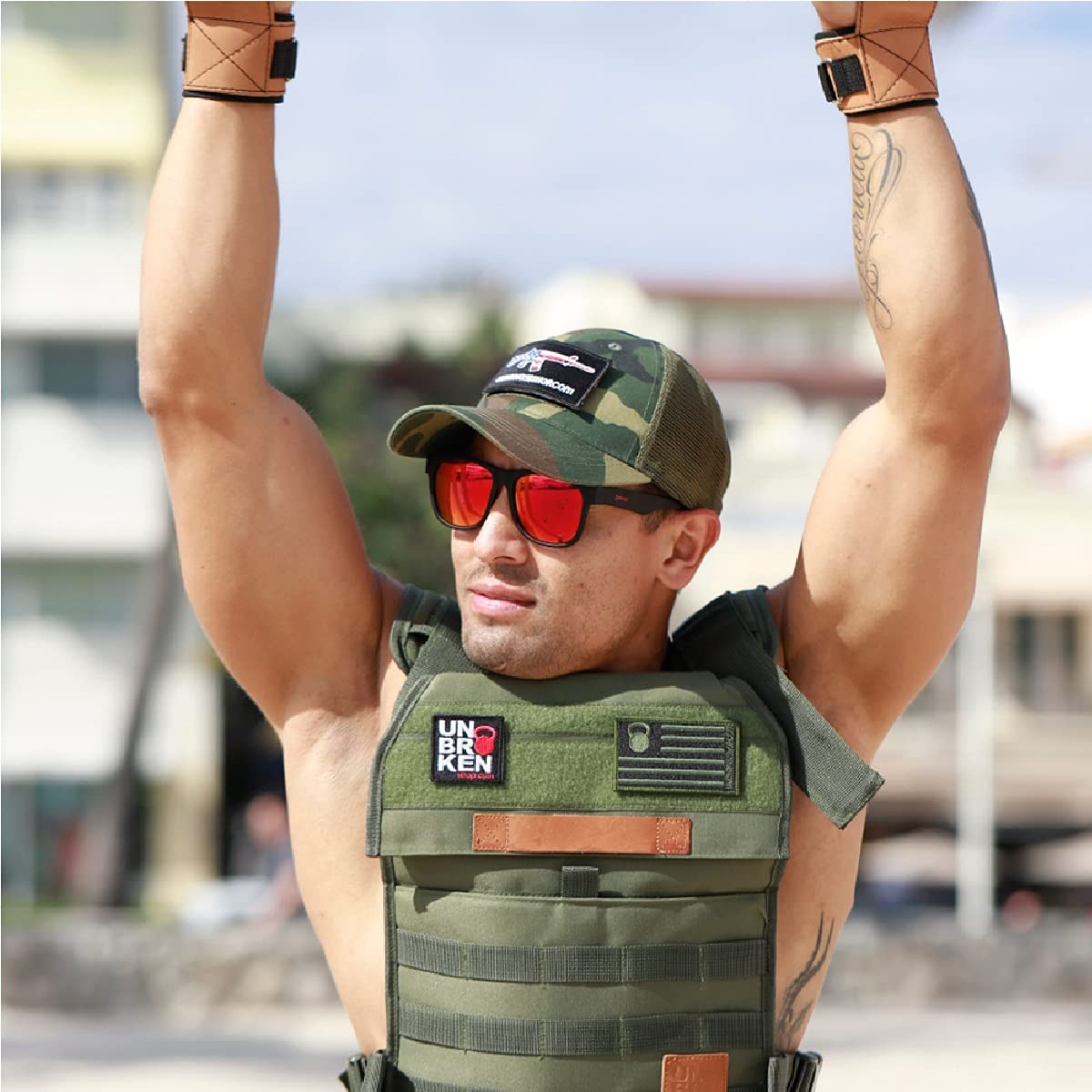 Adjustable Weighted Vest with Sand Plates for Strength Training - CrossFit, Running & Endurance Workouts | Unisex Design for Men & Women | Includes 2 Camouflage Patches | Perfect for Gym, Outdoor Fitness & Military Training