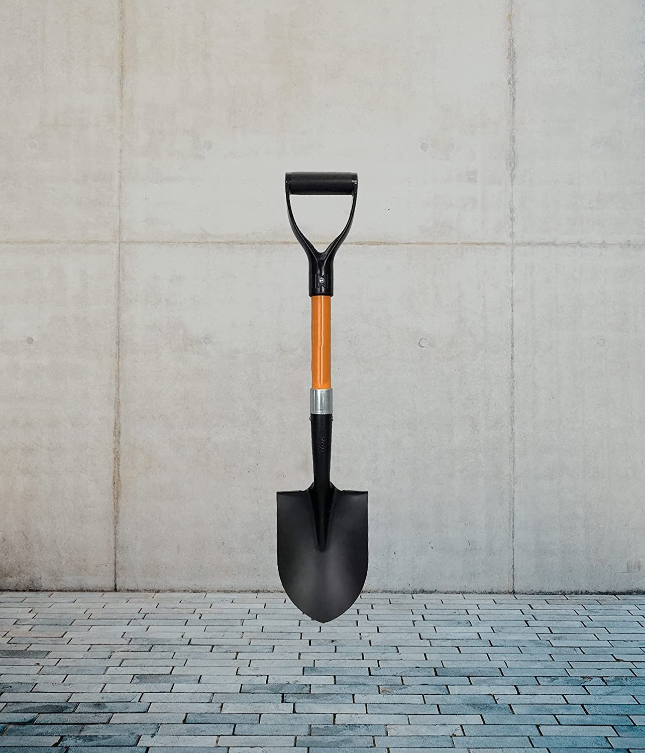 Ashman 6-Pack Short Handle Digging Shovel - 27-Inch Kids Beach & Garden Shovel with D-Handle & Sturdy Blade - Perfect for Sand Play, Snow Removal & Gardening Tools for Children