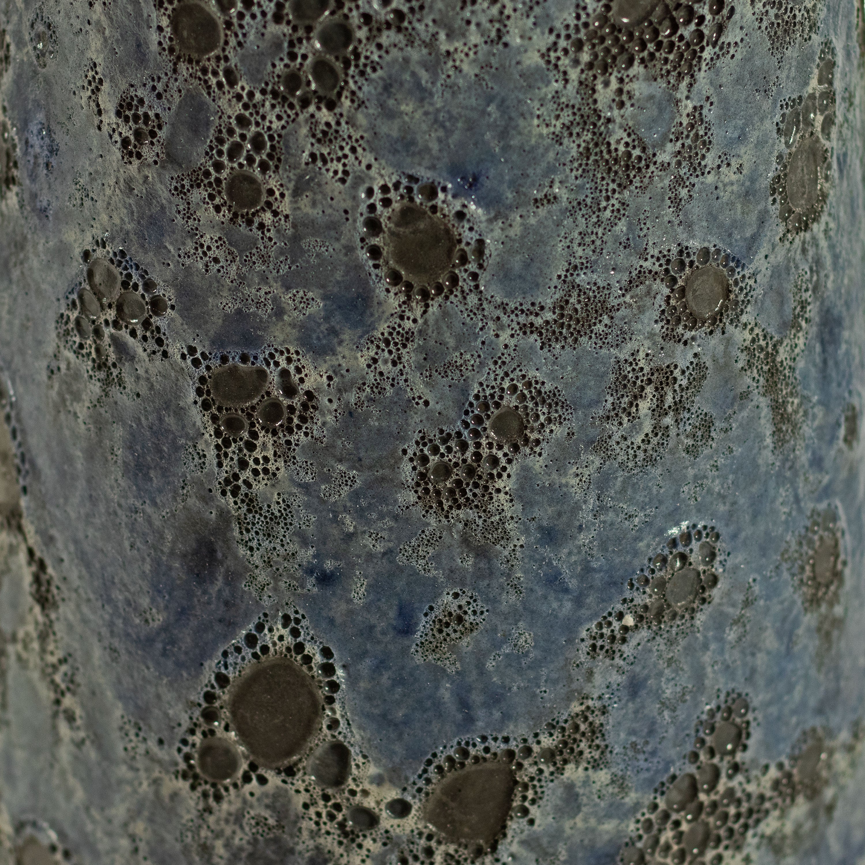 Sunnydaze Rennes Outdoor Ceramic Bird Bath - Blue Lava Finish - 22.5 Inch Height - Perfect for Garden Decor & Attracting Wild Birds