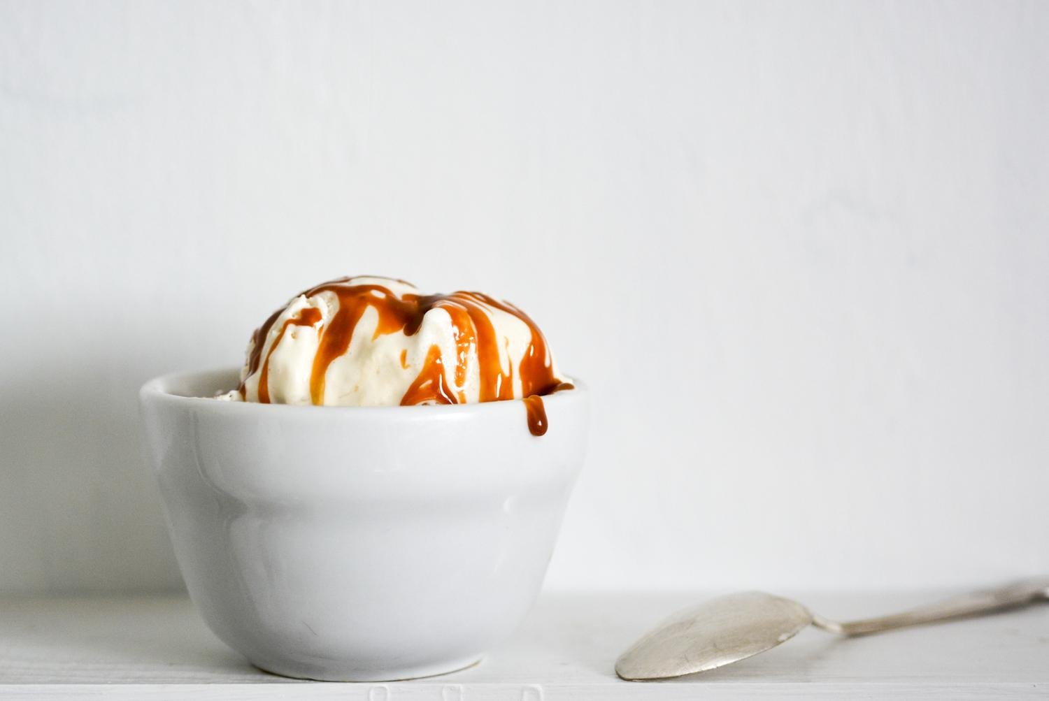 Fat Toad Farm Traditional Goat's Milk Caramel Sauce - Original Flavor, 2oz Jar, Gluten-Free Cajeta | Perfect for Dessert Topping, Ice Cream, Coffee & Baking