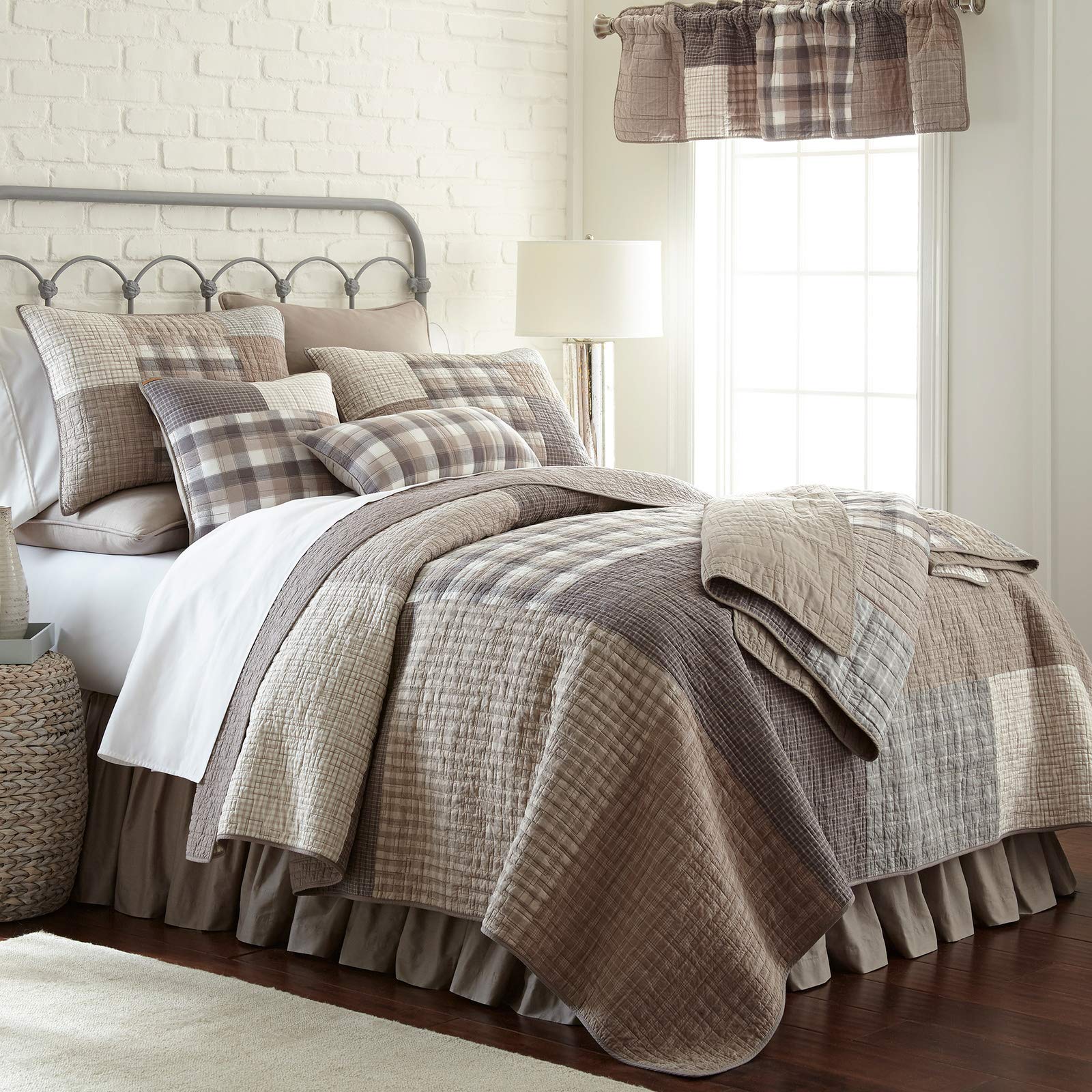 Donna Sharp 25-Piece Cotton Bedding Set - Smoky Square Queen Size, Soft & Breathable for Comfortable Sleep - Perfect for Master Bedrooms, Guest Rooms & Cozy Home Decor