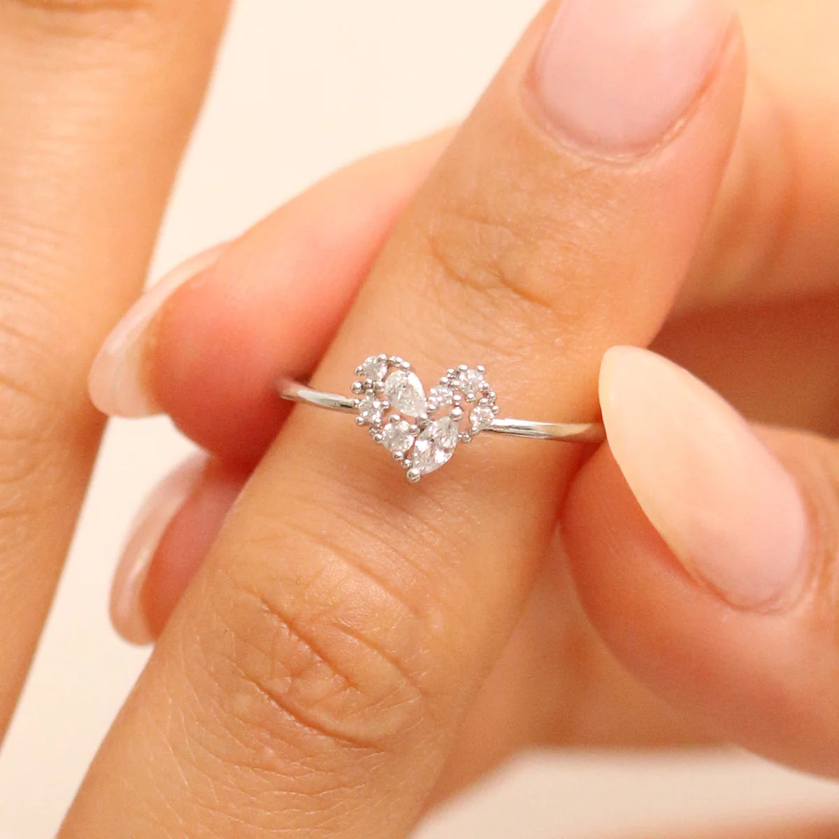 Elegant Silver Heart Ring Set for Women - Perfect for Valentine's Day, Anniversary & Romantic Gifts