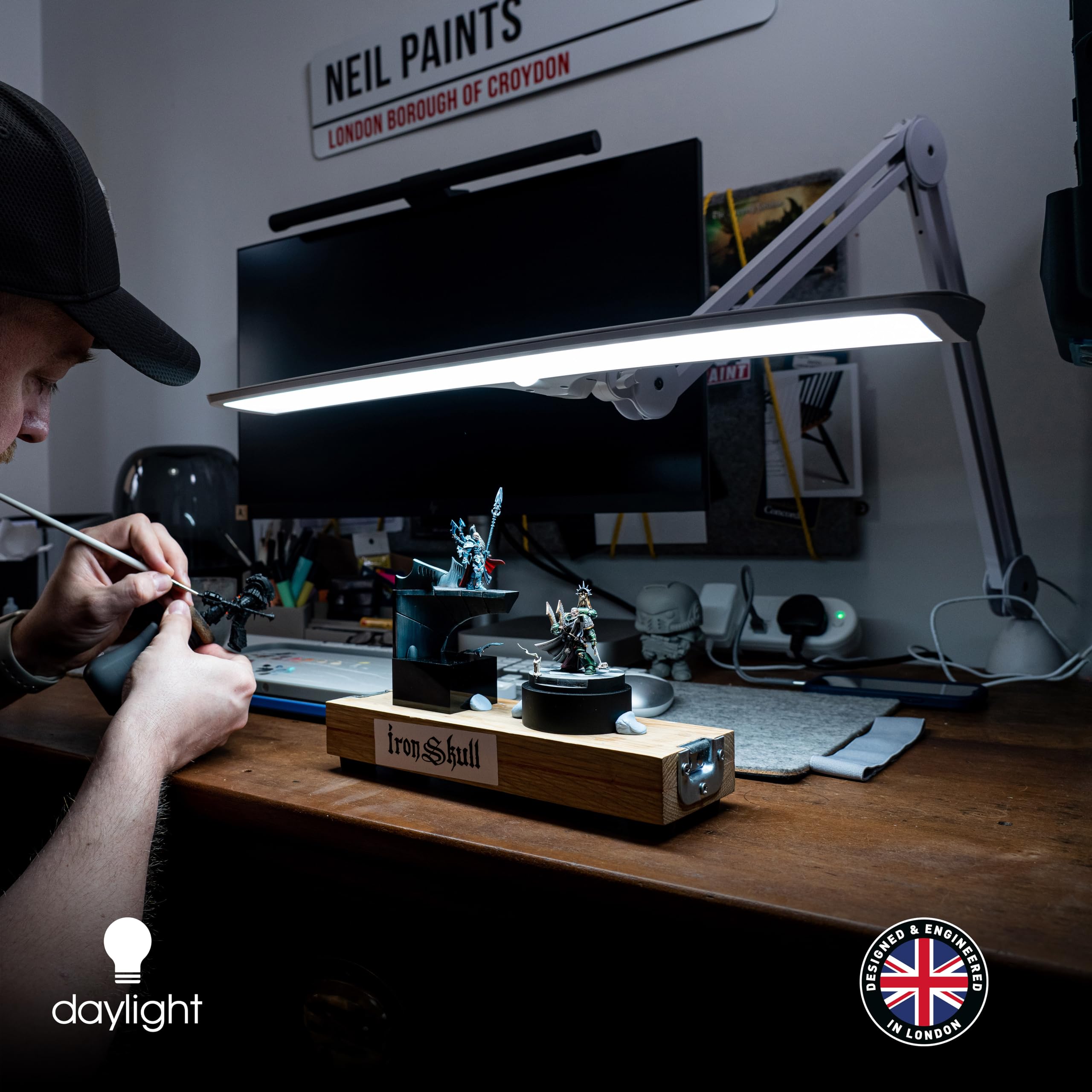 Daylight Company Lumi Task Lamp - 4000 Lux Super Bright LED Desk Light with 95 CRI, Touch Dimmable with 2 Brightness Levels, 15W Metal Craft Lamp for Artists, Drawing, Reading & Office Work