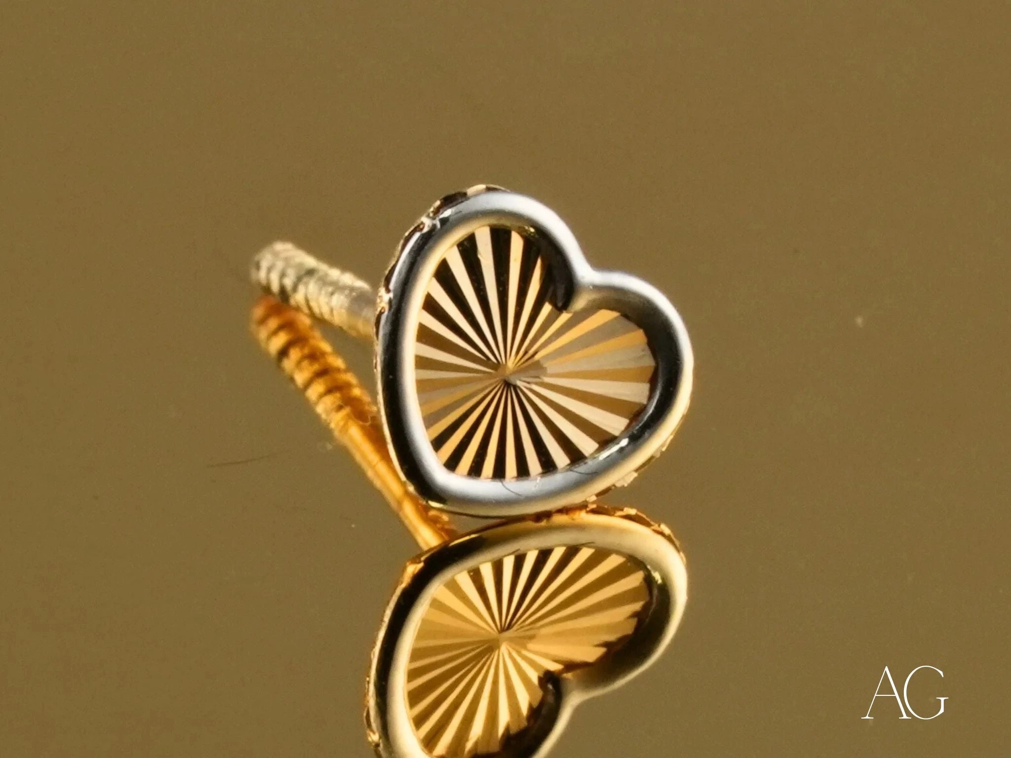 Eternal Heart - Sterling Silver Heart Stud Earrings for Women | Romantic Gift for Valentine's Day, Anniversary & Date Night