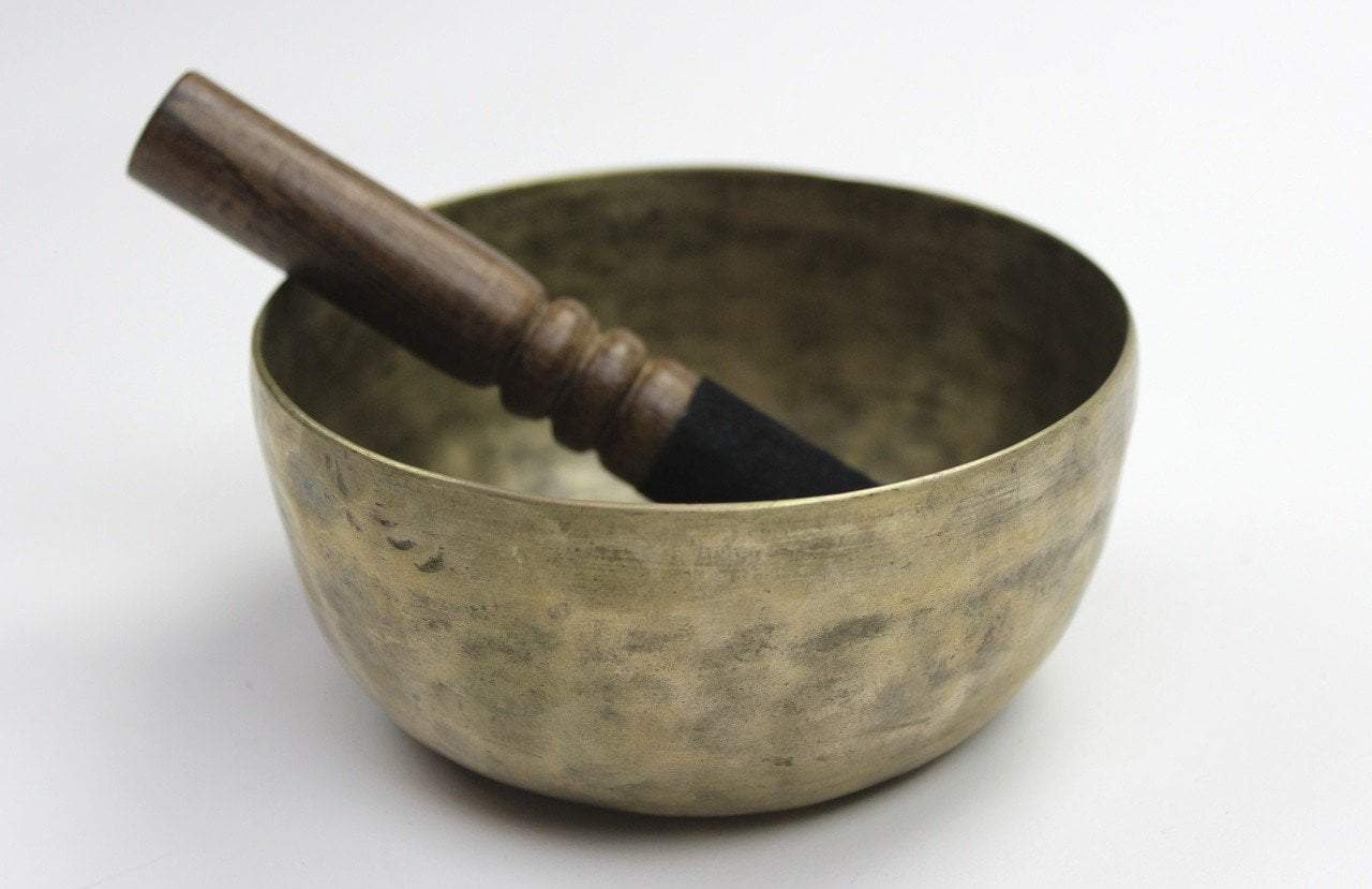 5 Inch Root Chakra 261Hz Singing Bowl for Meditation, Yoga & Healing - Handcrafted Crystal Sound Bowl for Chakra Balancing, Stress Relief & Spiritual Practice