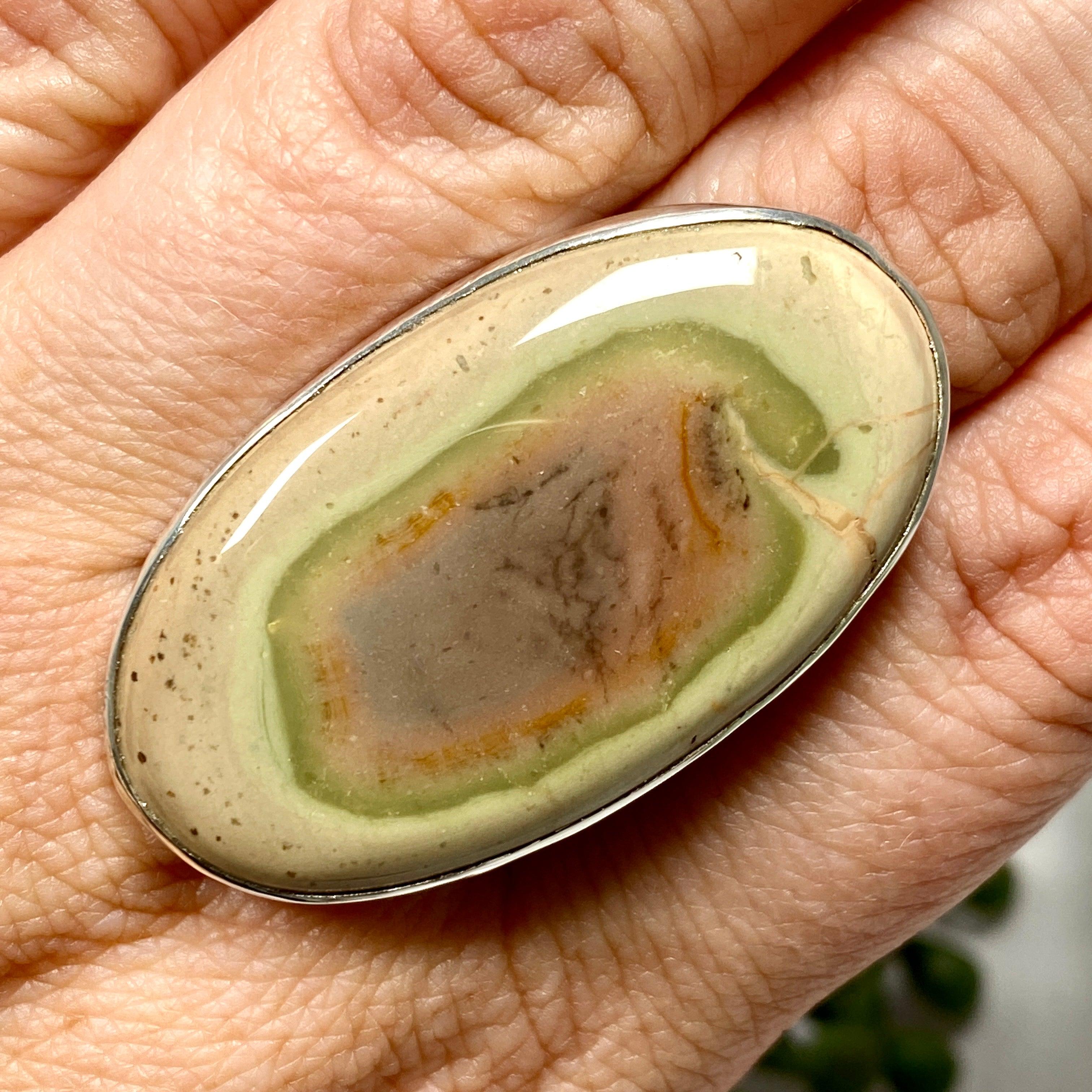 Imperial Jasper Oval Ring - Size 10 - Natural Stone Jewelry - KRGJ2462 | Perfect for Boho Fashion, Spiritual Healing & Gift Giving