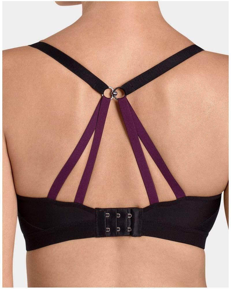 Triumph Women's Triaction Free Motion Sports Bra - High Support Workout Bra for Running, Yoga & Gym - Breathable Comfort for Active Lifestyles