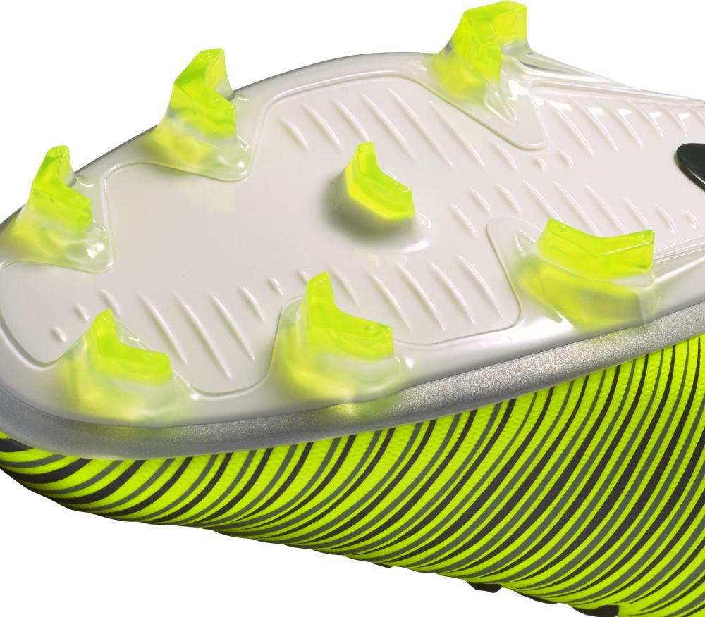 Nike Mercurial Veloce III Dynamic Fit CR7 FG Soccer Cleats - Seaweed/Volt - Lightweight Football Boots for Speed & Agility - Perfect for Turf & Firm Ground Soccer Matches