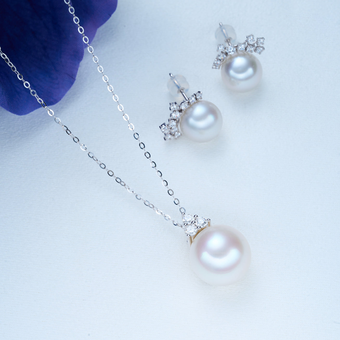 18K Solid Gold Australian White Pearl Earrings KE00204 - Elegant Pearl Jewelry for Women, Perfect for Weddings, Parties & Special Occasions