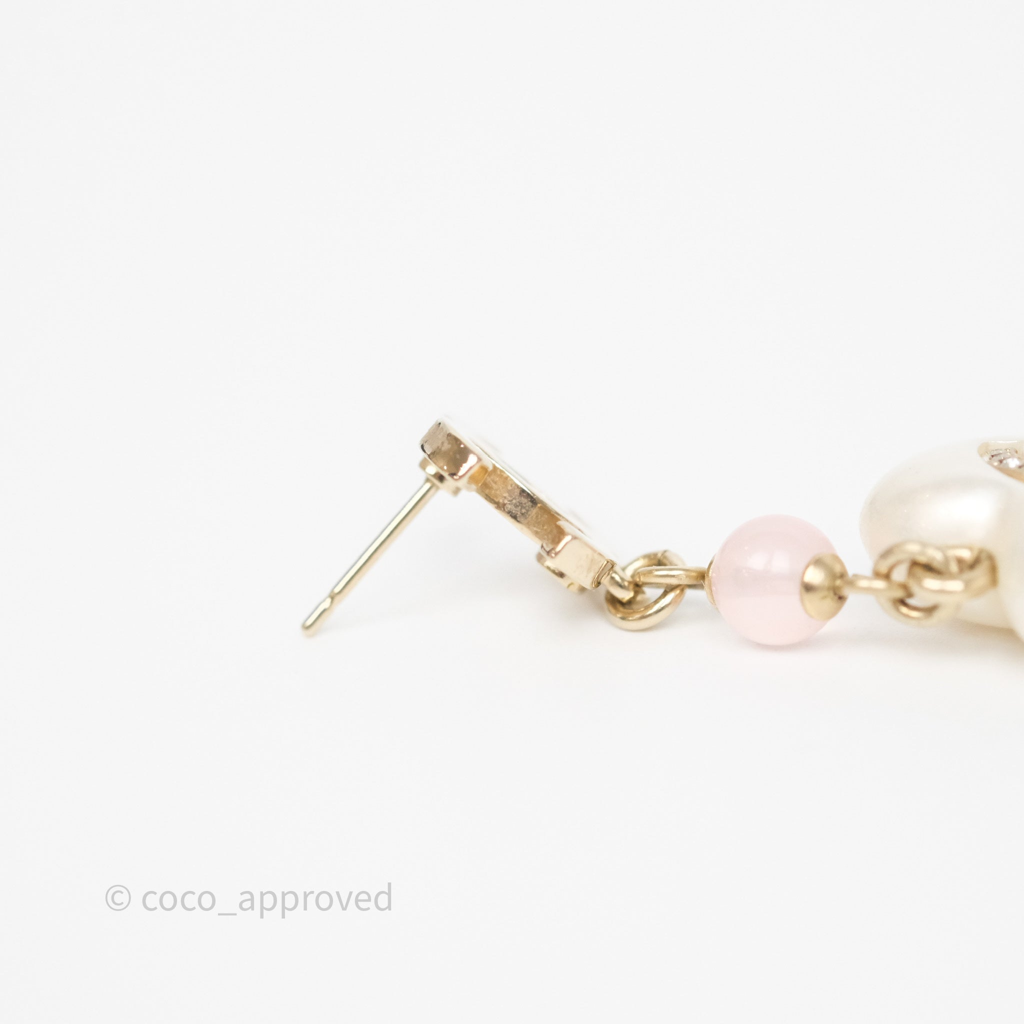 Chanel CC Pink Bead Heart Pearl Crystal Drop Earrings in Gold Tone - Elegant Luxury Jewelry for Women, Perfect for Parties, Weddings & Special Occasions