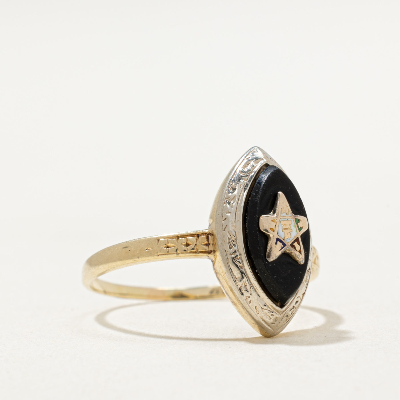14K Gold Enamel Star Marquise Shaped Onyx Ring - 0.90ct Genuine Onyx Gemstone - Size 8.75 - Elegant Vintage Jewelry for Women - Perfect for Evening Parties, Weddings & Special Occasions