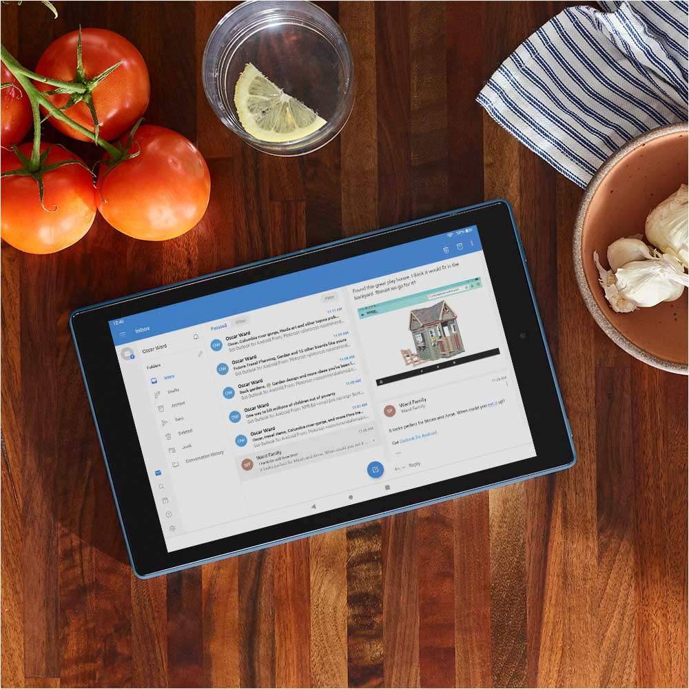 Amazon Fire HD 10 Tablet (10.1