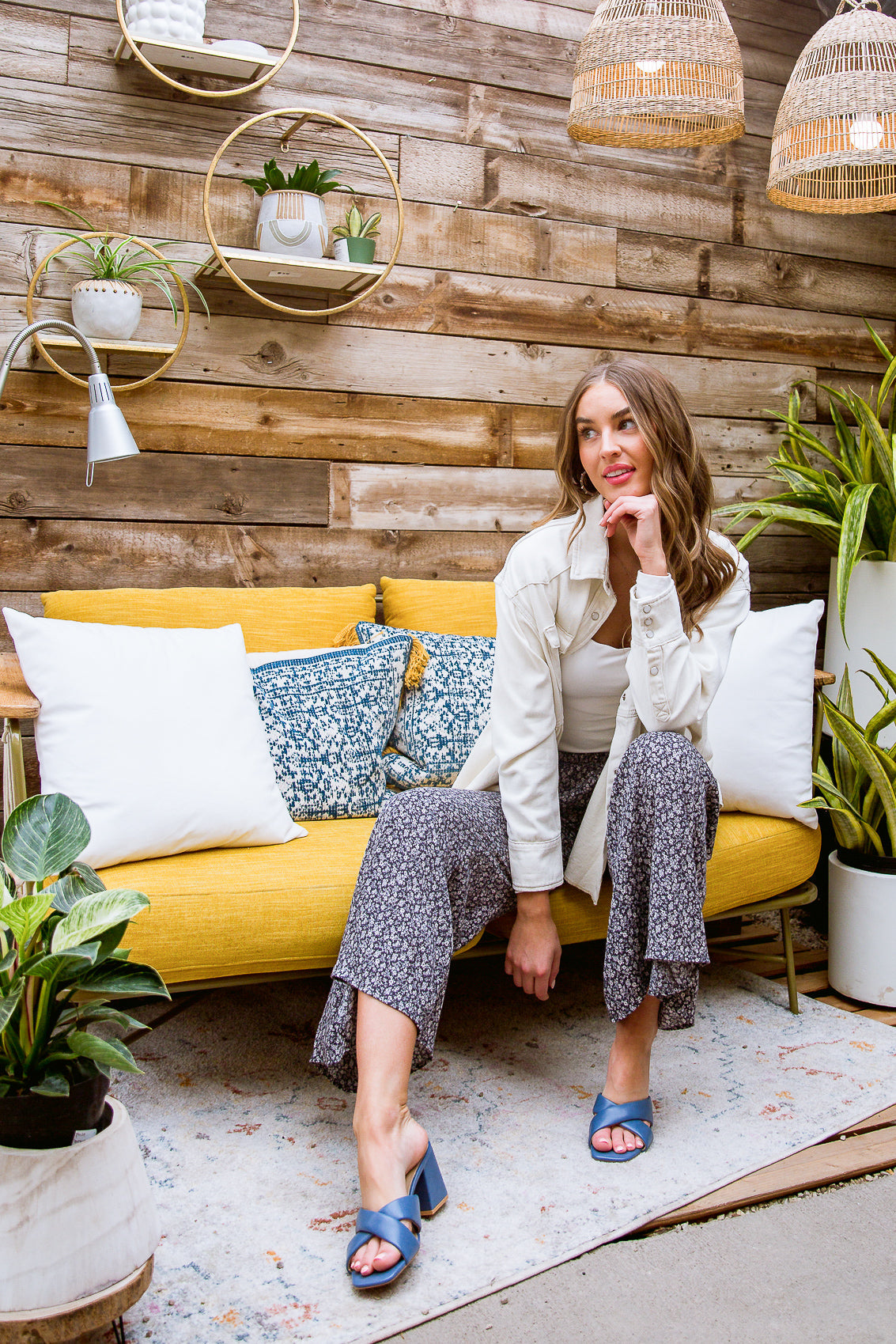 Stylish City Views Wide Leg Pants for Women - Comfortable High Waisted Palazzo Trousers for Office, Travel & Casual Wear