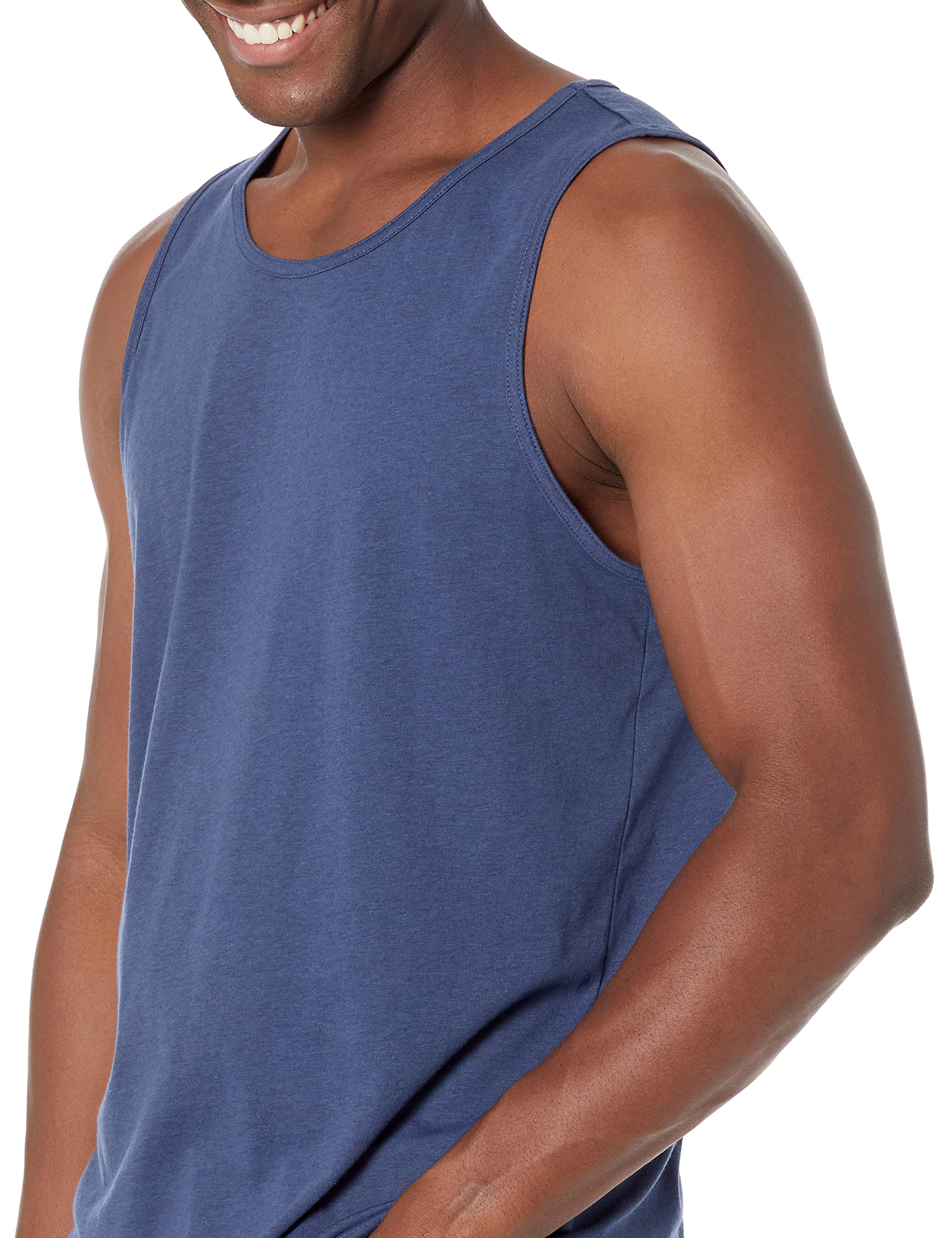 Amazon Essentials Men's Regular-Fit Tank Top Undershirt - Breathable Cotton Blend for Casual Wear, Gym & Layering