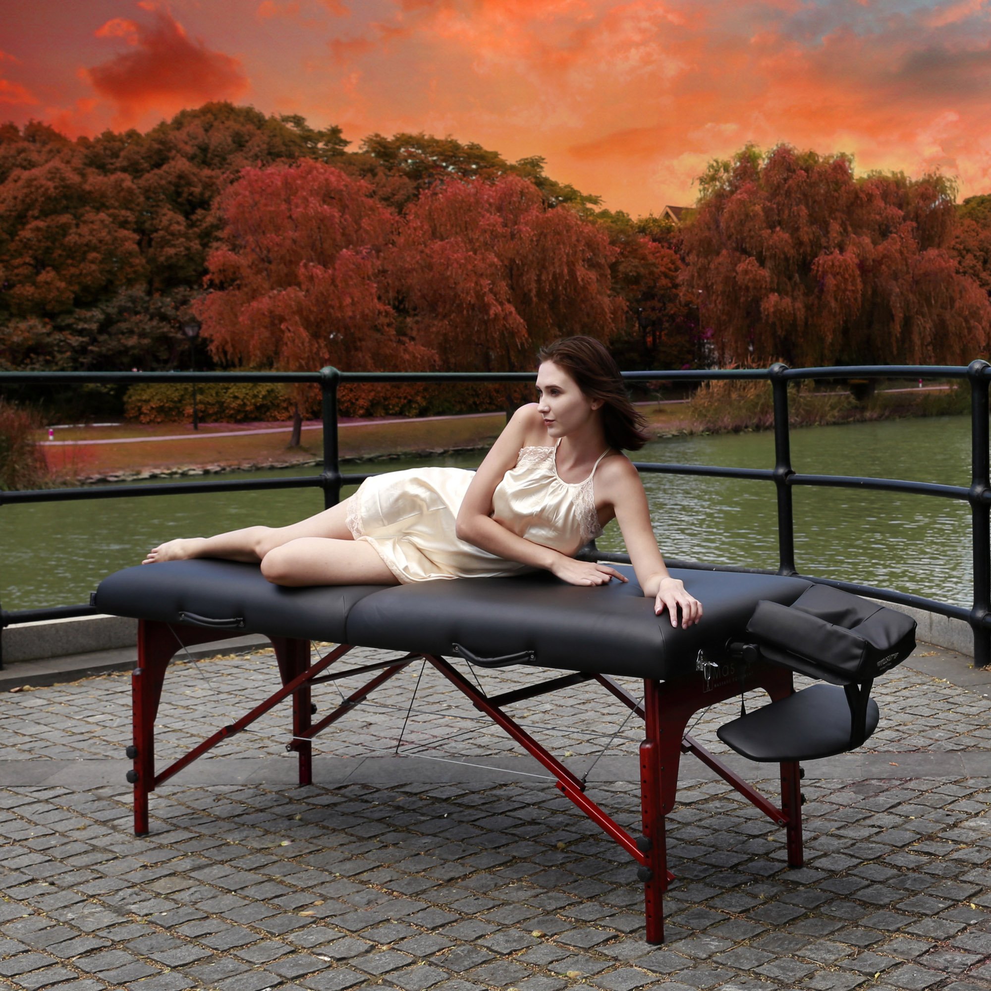 Portable Massage Table with Memory Foam - 71cm Black Salon Spa Bed for Tattoo, Beauty & Therapy | Perfect for Professional Massage, Tattoo Parlors & Home Relaxation