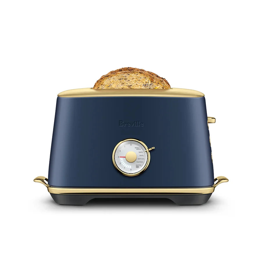 Breville The Toast Select Luxe Brass Collection 4-Slice Toaster - Stainless Steel with Brushed Brass Accents - Perfect for Breakfast, Brunch & Entertaining